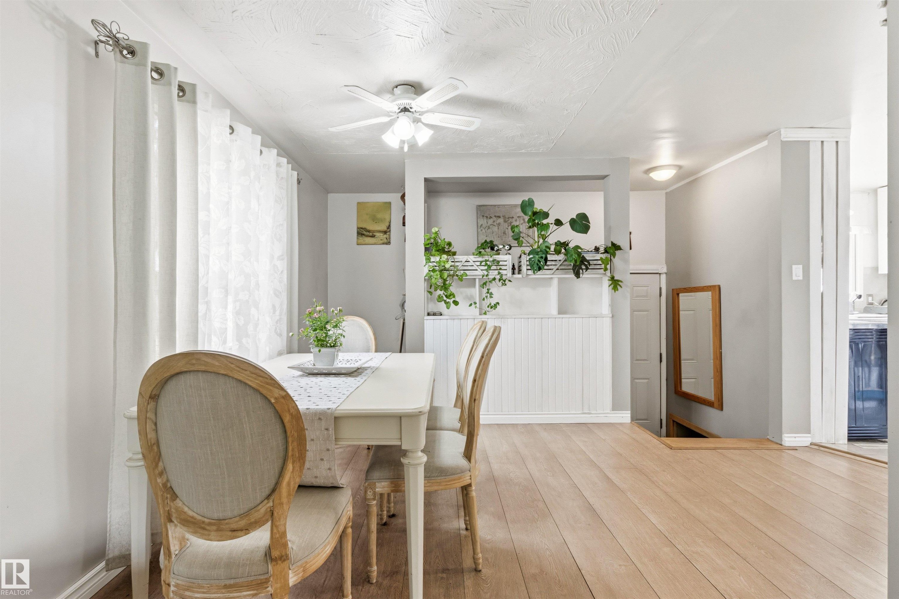 8719 164A Street, Edmonton, AB