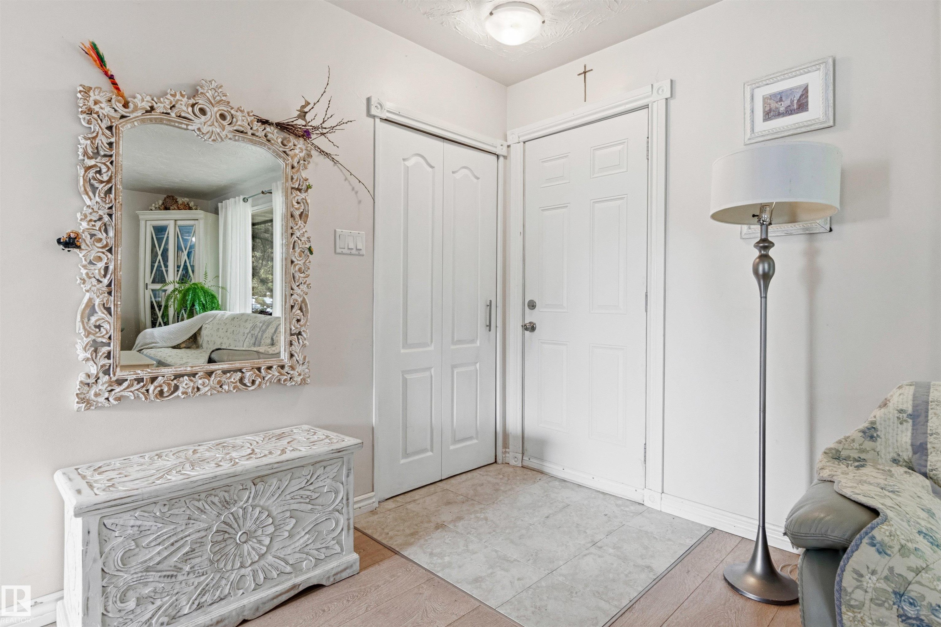 8719 164A Street, Edmonton, AB