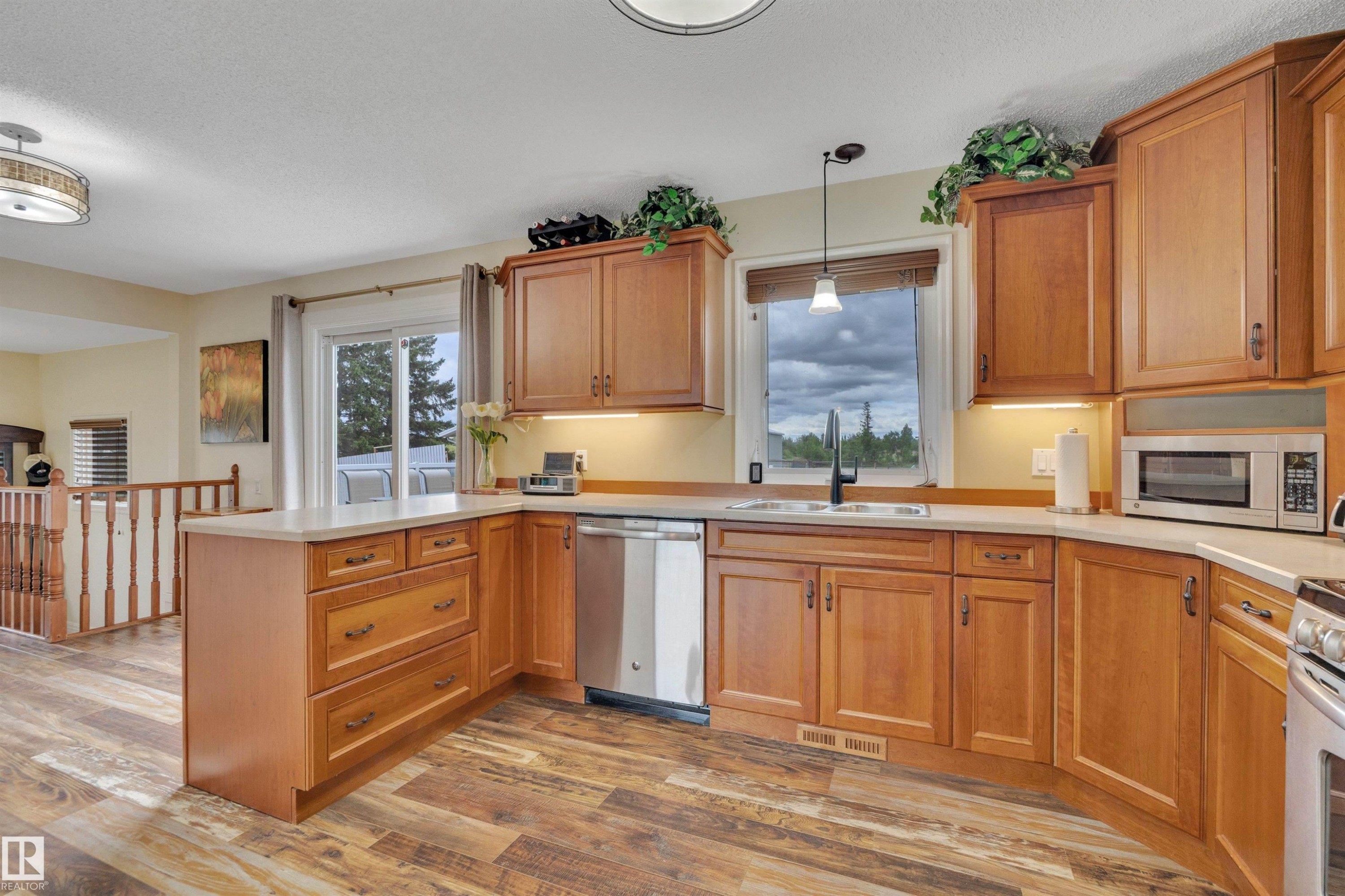 22363 Wye Road, Rural Strathcona County, AB