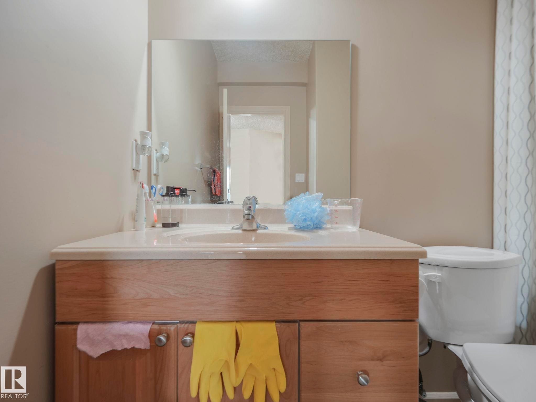 6303 4 Avenue Sw, Edmonton, AB