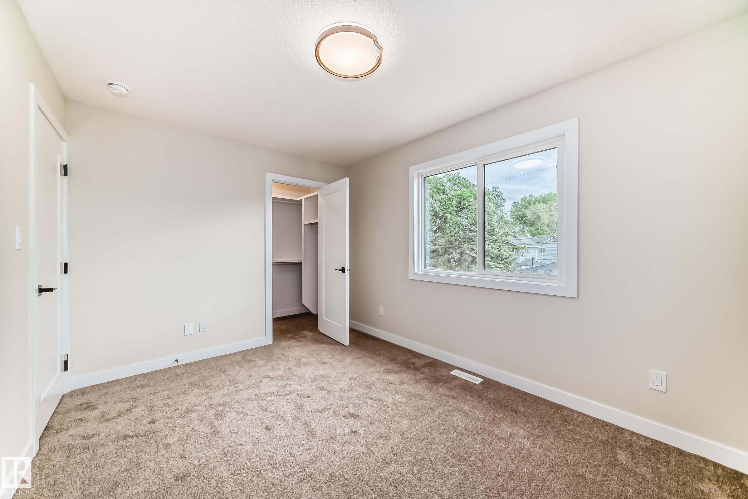 9637 85 Street, Edmonton, AB