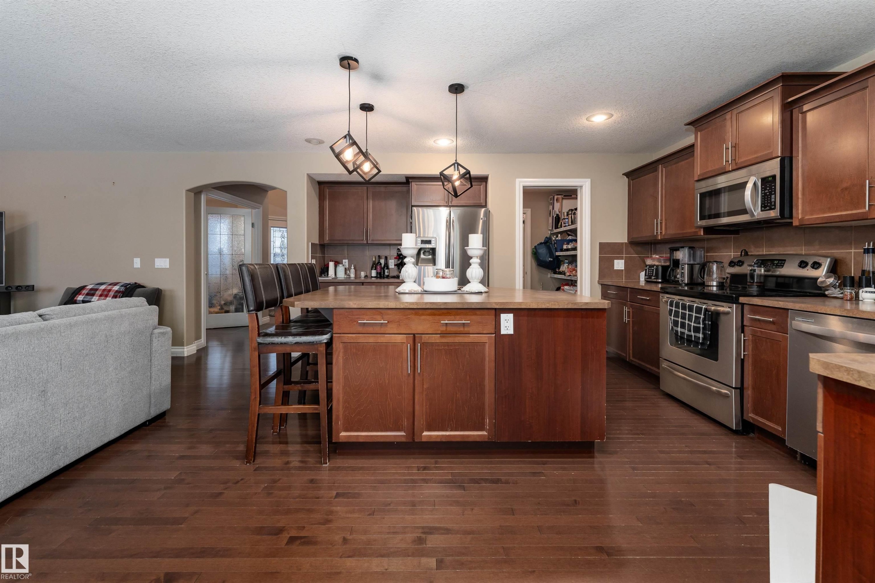 3514 Goodridge Bay, Edmonton, AB