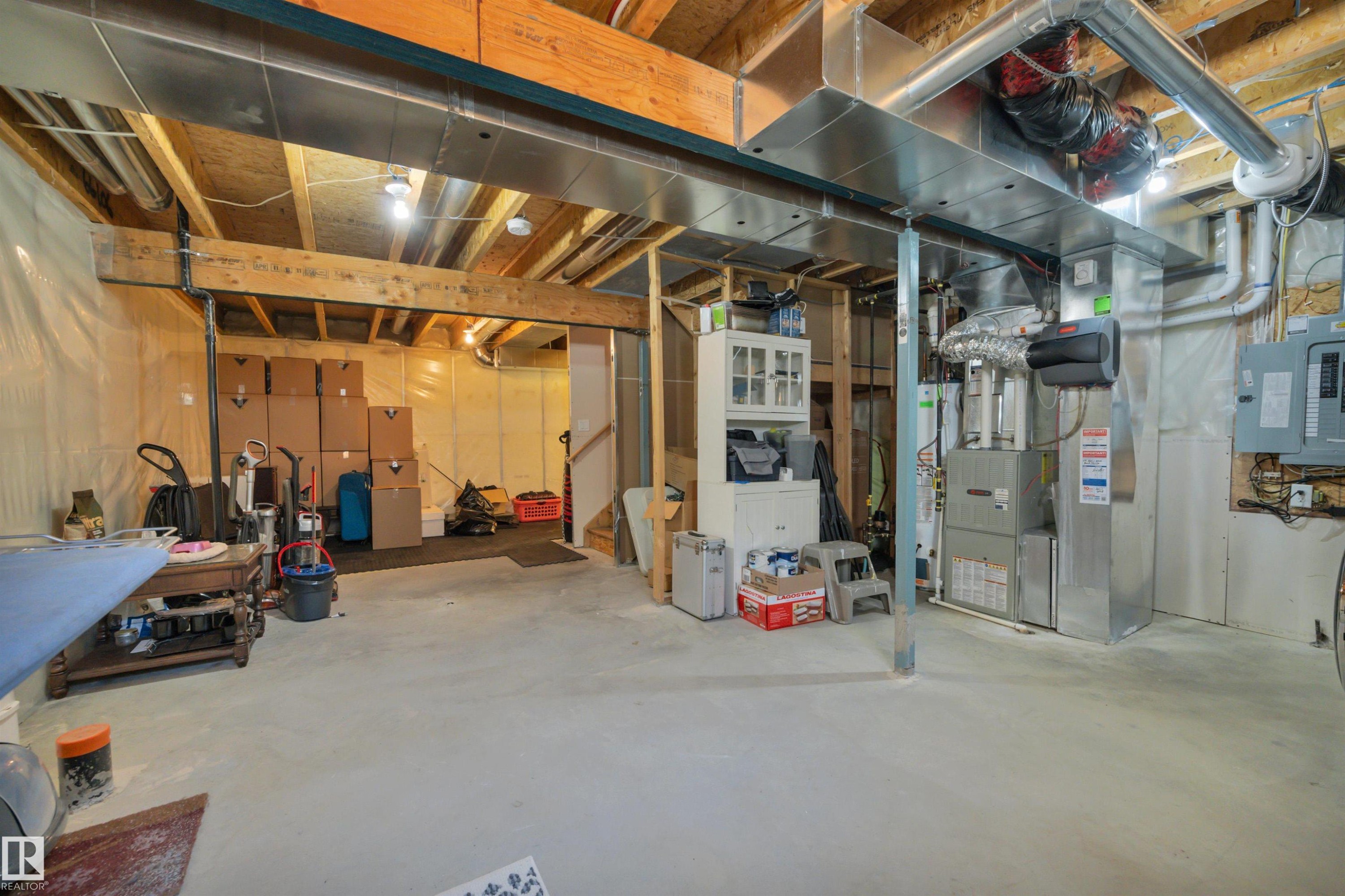 355 Secord Boulevard, Edmonton, AB