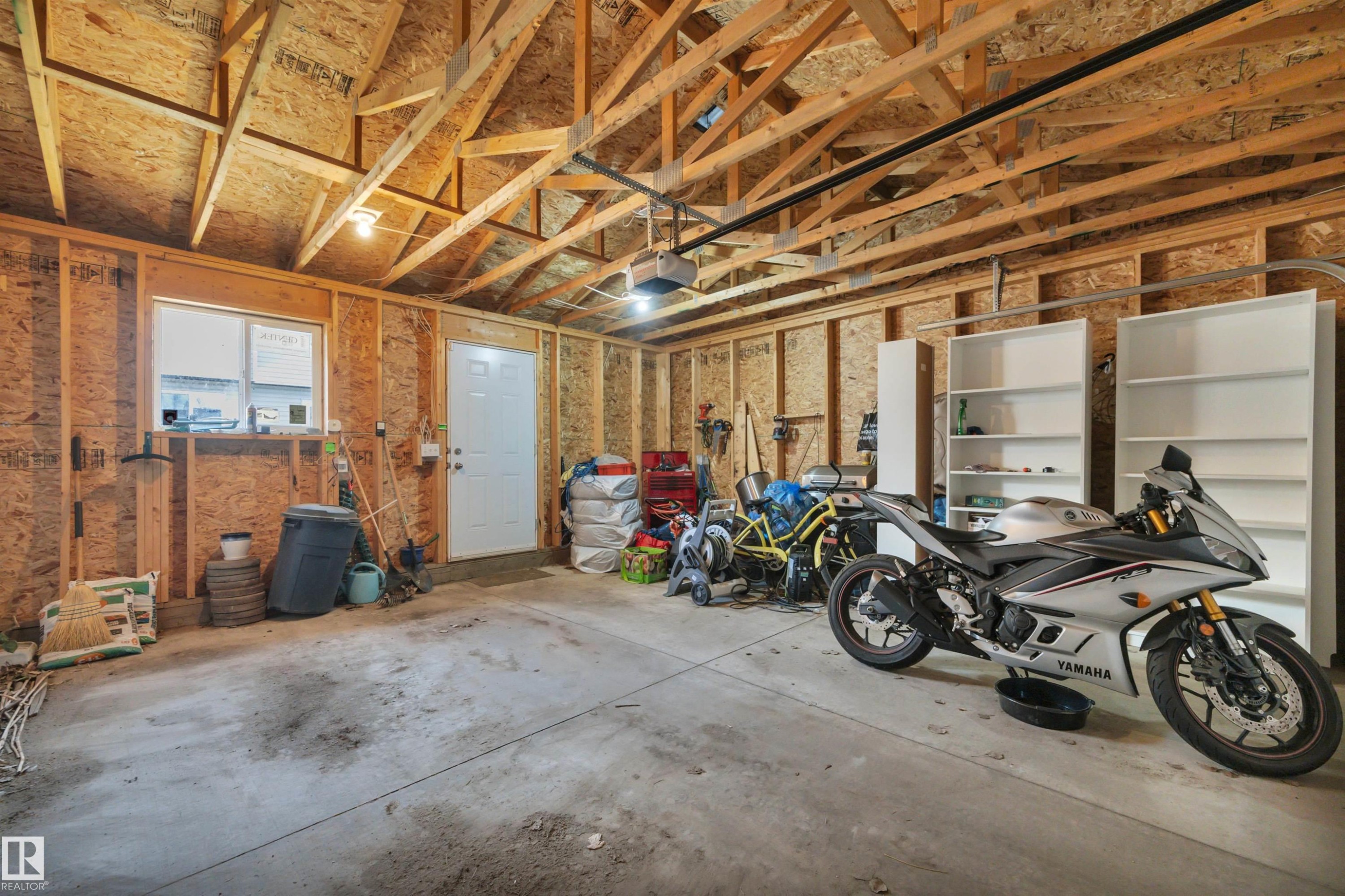 355 Secord Boulevard, Edmonton, AB