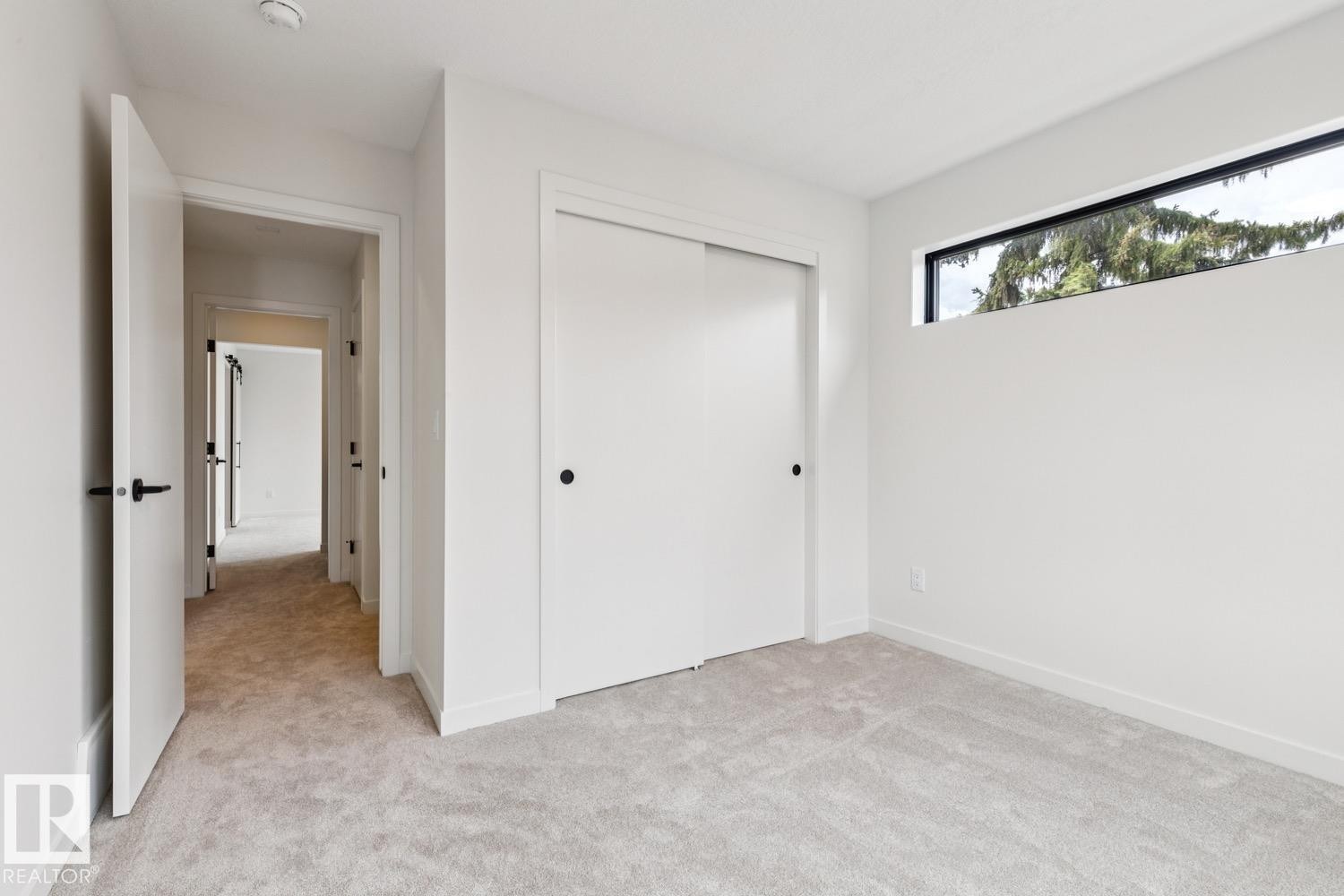 #6 10331 Wadhurst Rd Nw, Edmonton, AB - Indoor Photo Showing Other Room
