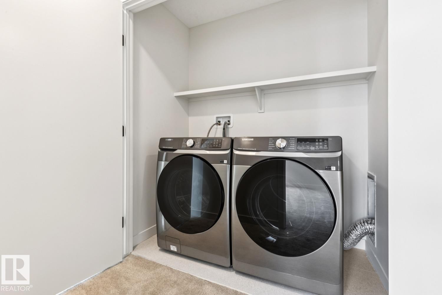 #6 10331 Wadhurst Rd Nw, Edmonton, AB - Indoor Photo Showing Laundry Room