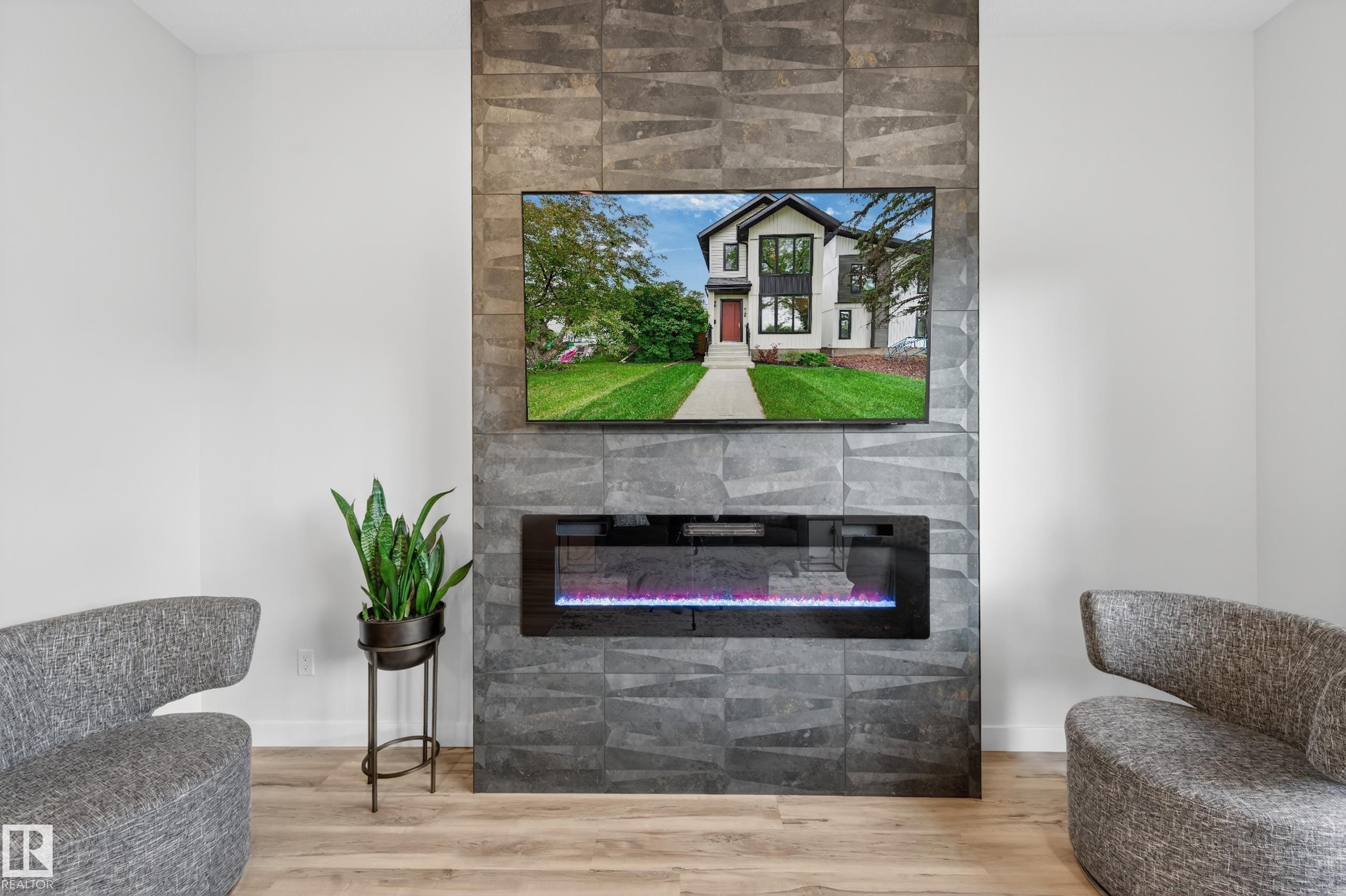 9108 64 Avenue, Edmonton, AB