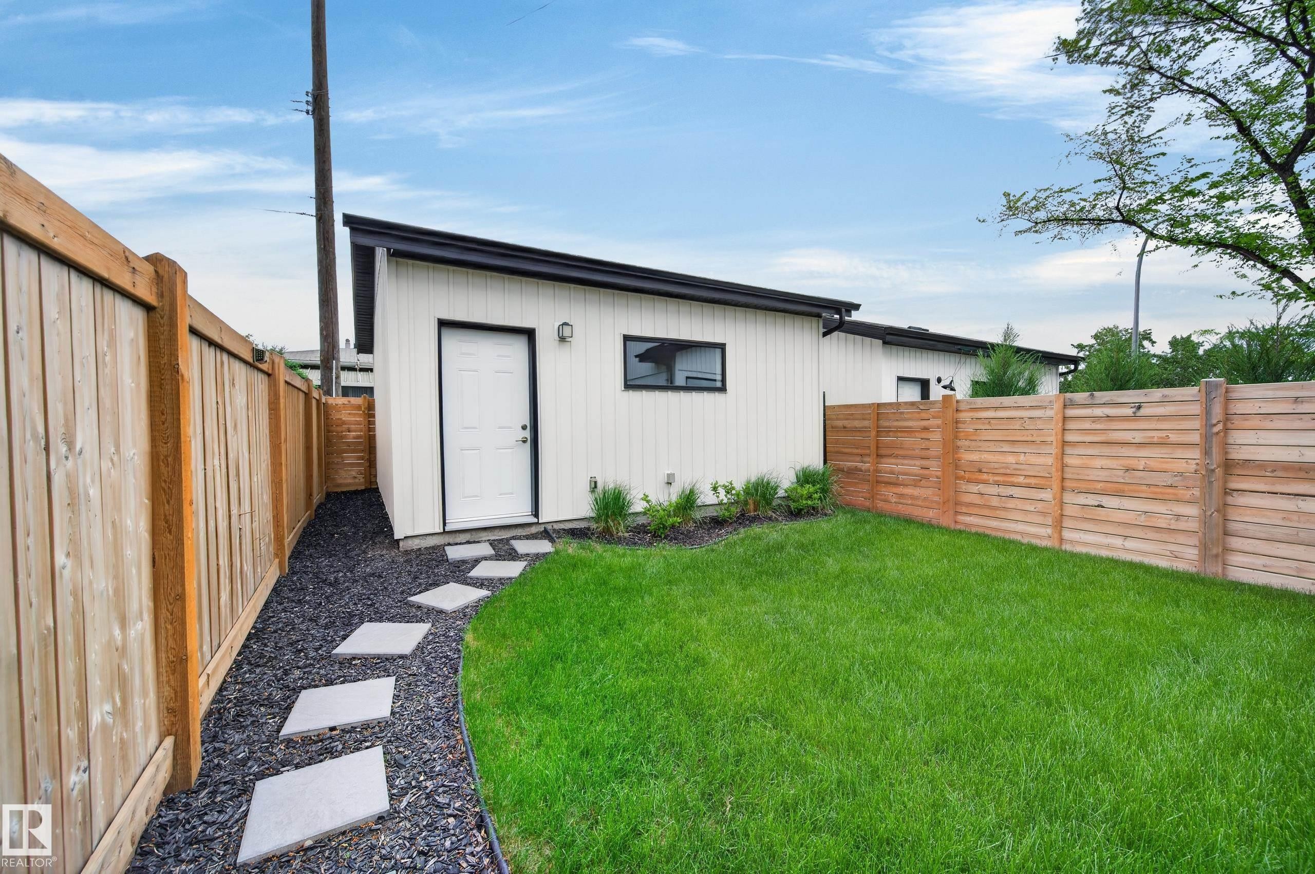 9108 64 Avenue, Edmonton, AB