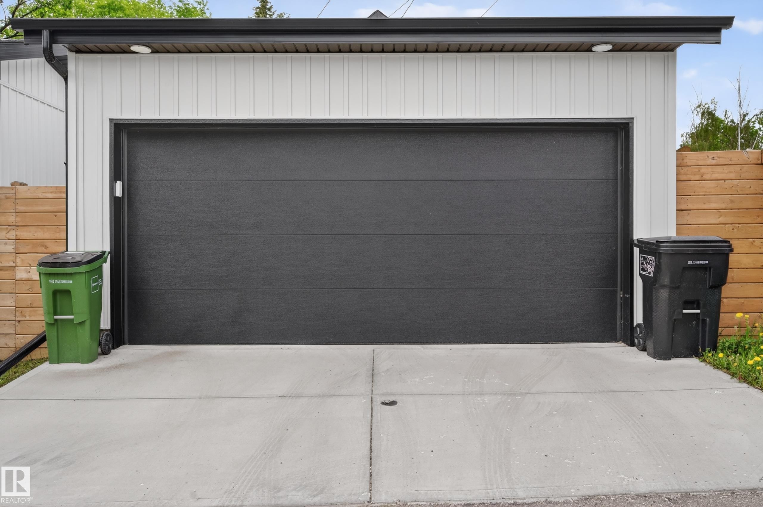 9108 64 Avenue, Edmonton, AB