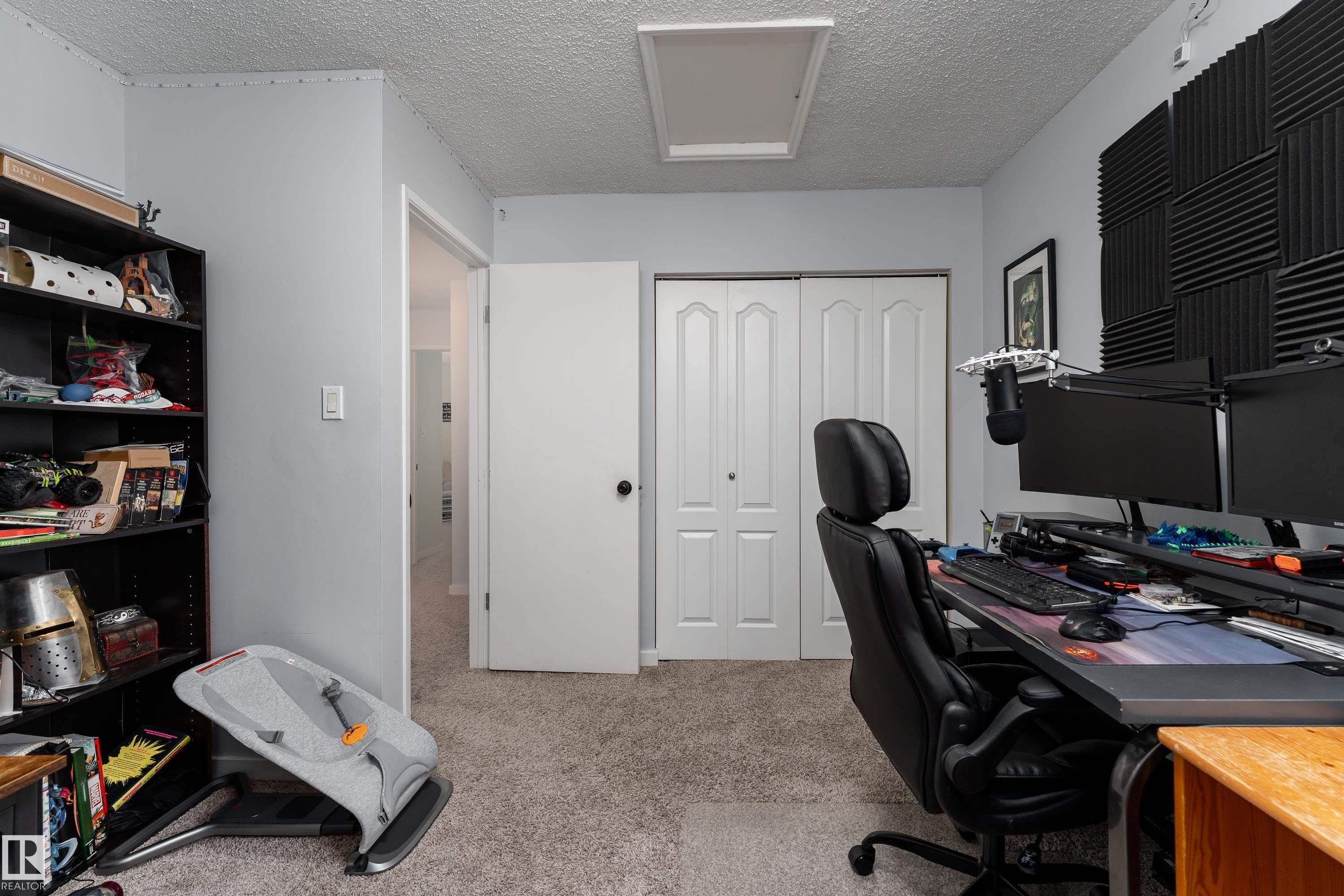 116 16348 109 Street, Edmonton, AB - Indoor Photo Showing Office