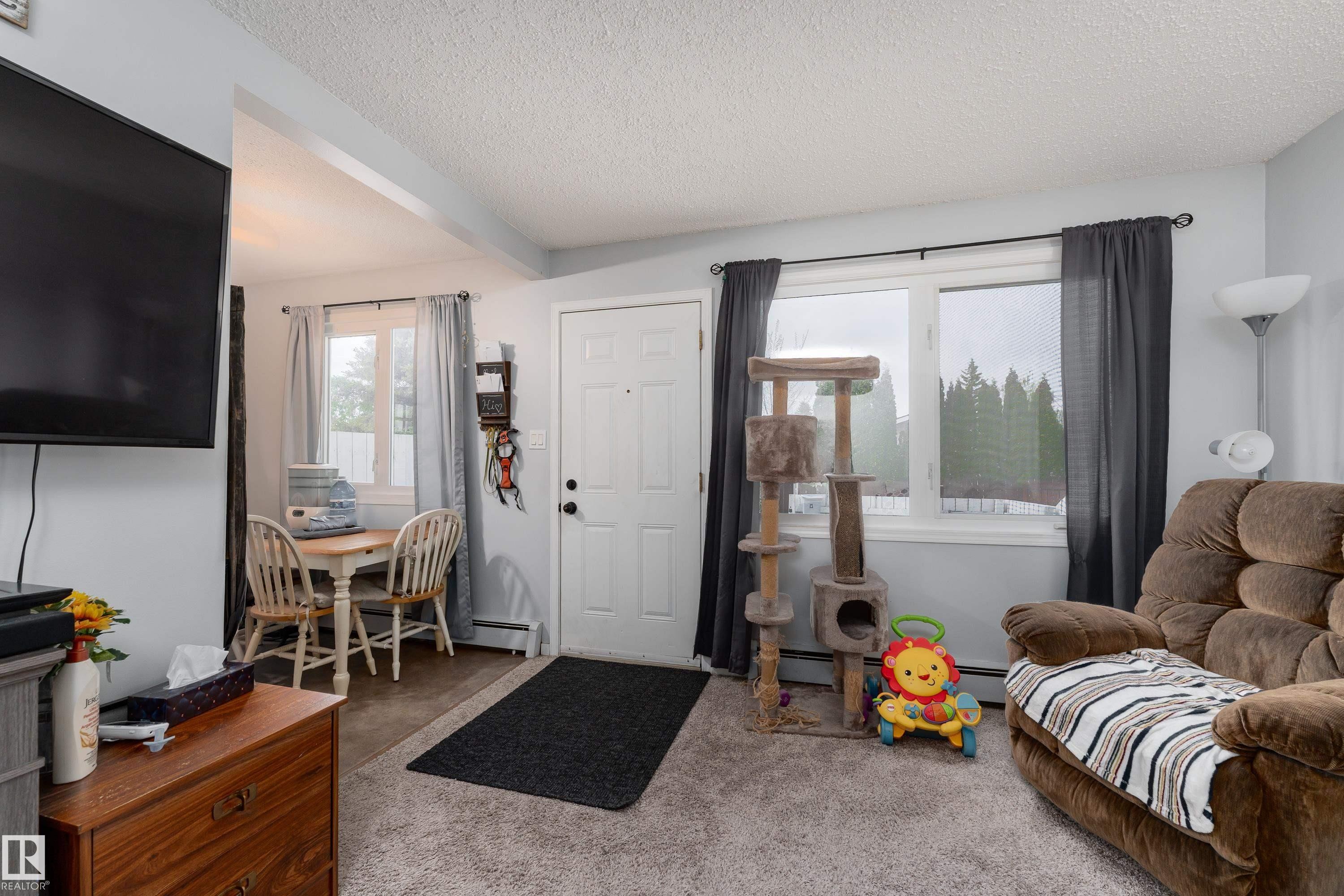 116 16348 109 Street, Edmonton, AB - Indoor
