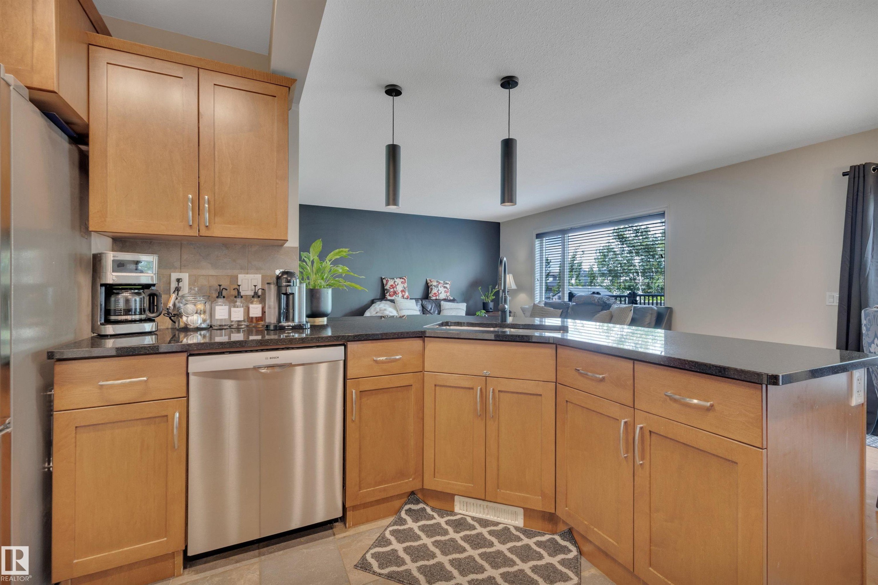 52 Selkirk Place, Leduc, AB
