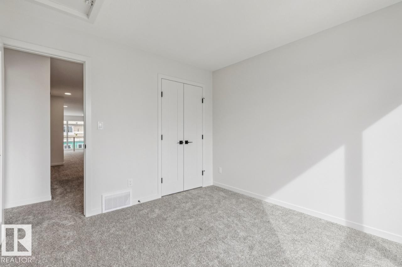 202 Stetson Loop, Ardrossan, AB