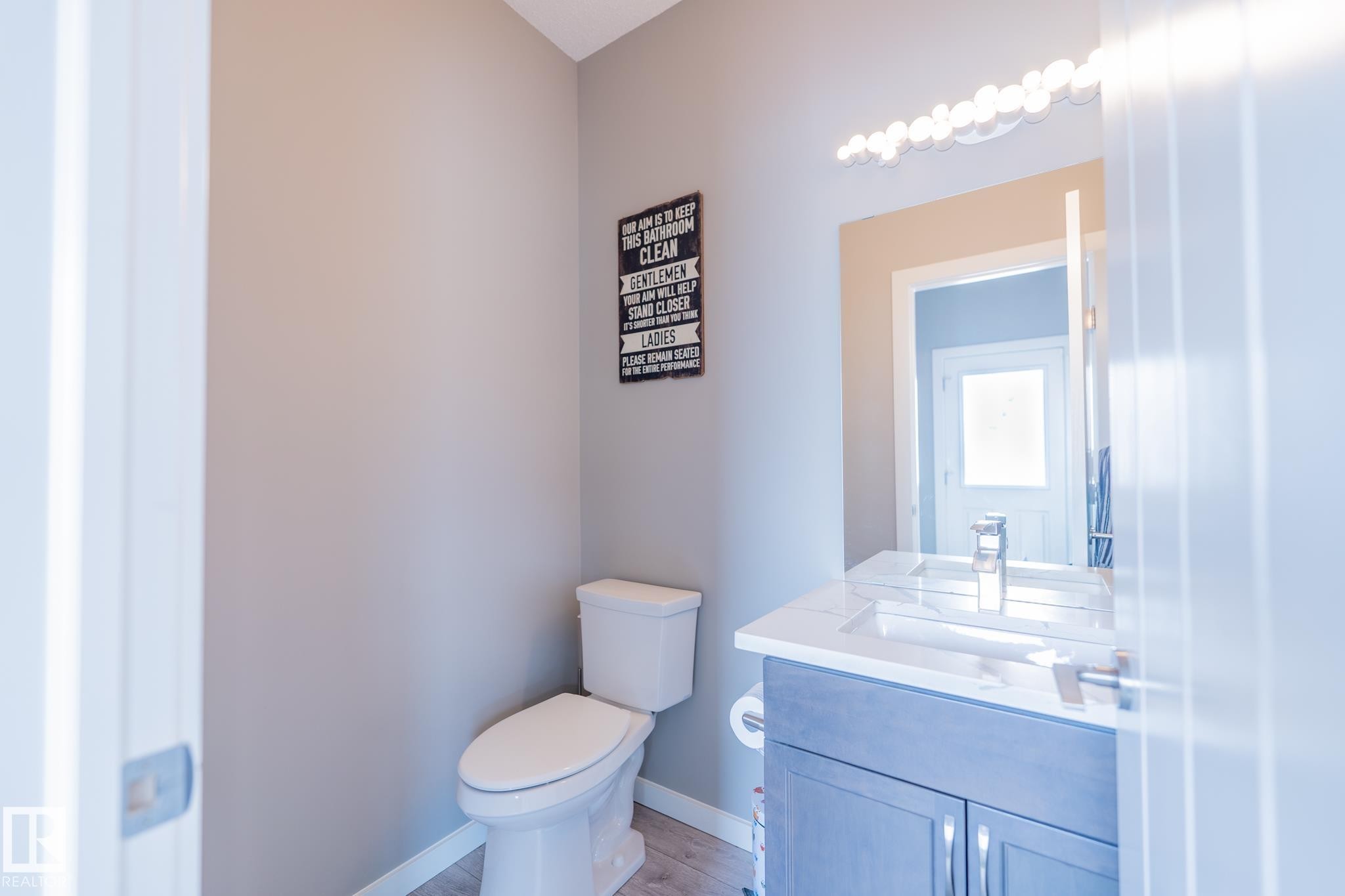 1124 161 Street, Edmonton, AB - Indoor Photo Showing Bathroom