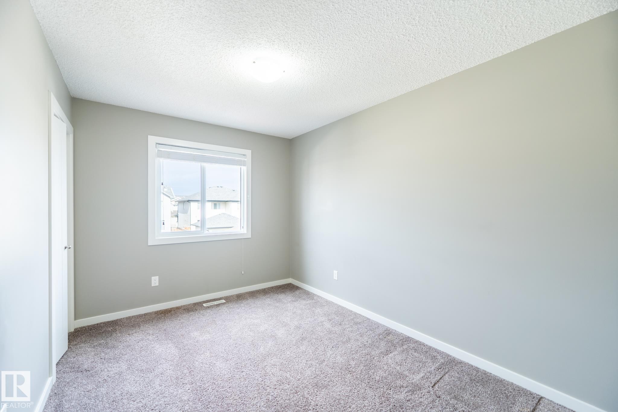 1124 161 Street, Edmonton, AB - Indoor Photo Showing Other Room