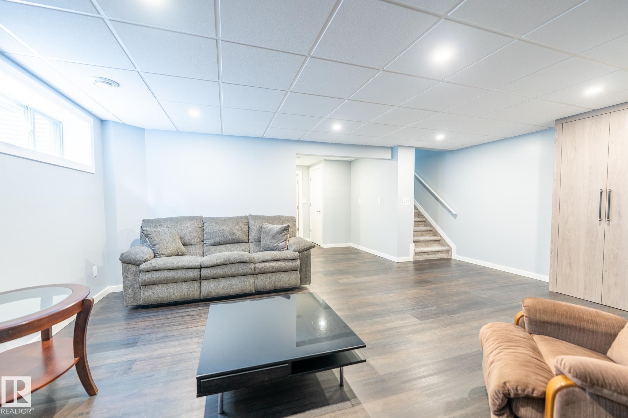 1124 161 Street, Edmonton, AB - Indoor