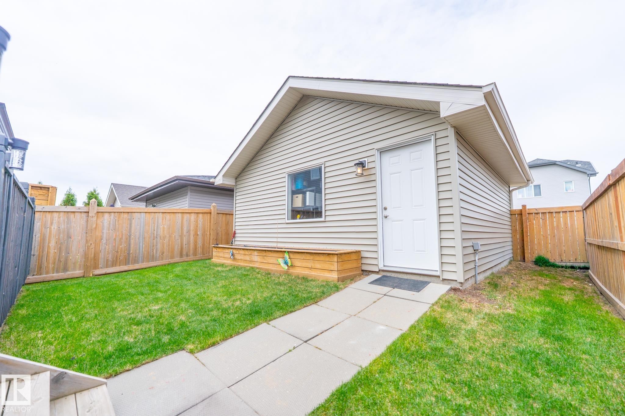 1124 161 Street, Edmonton, AB - Outdoor