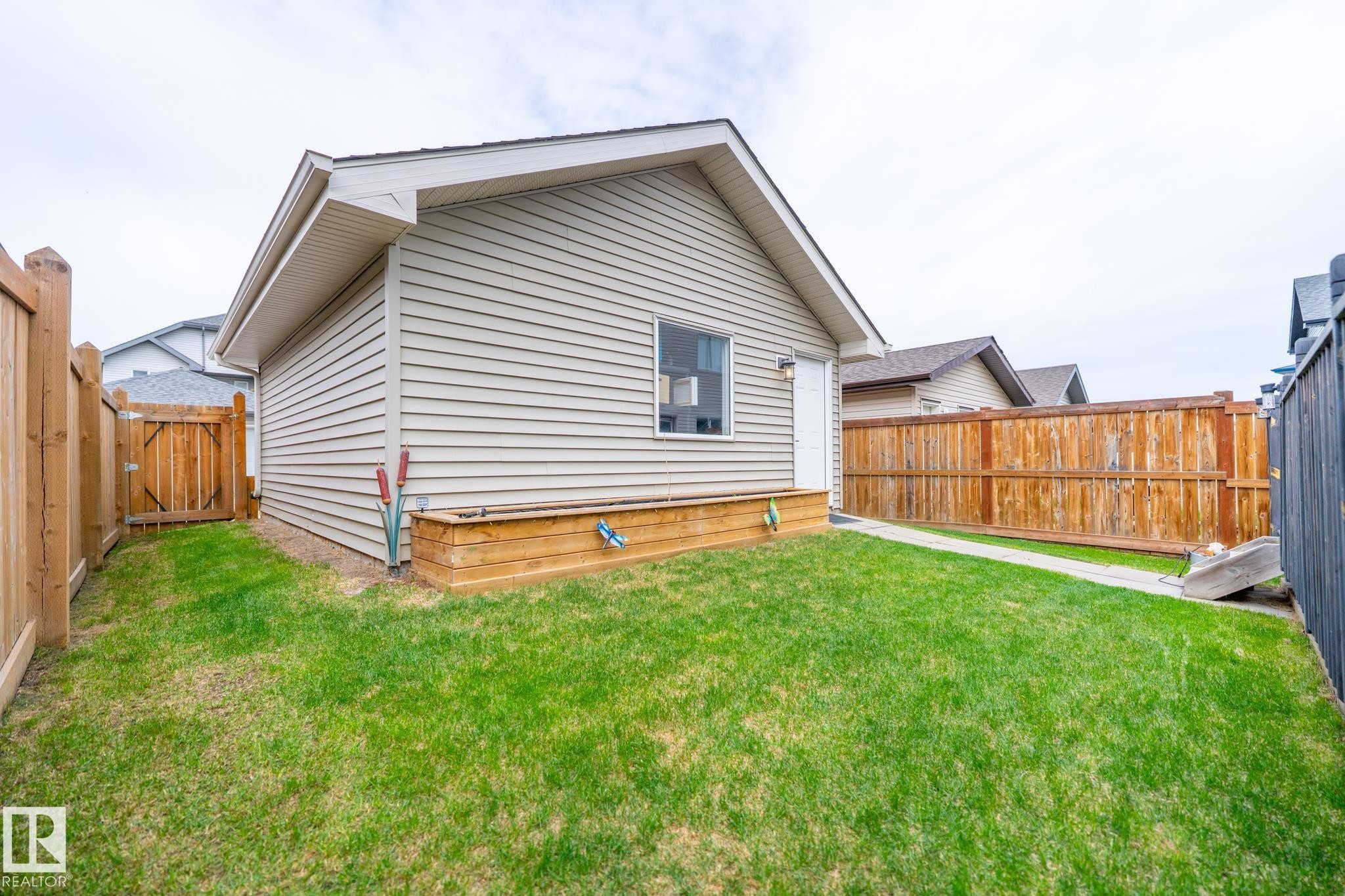 1124 161 Street, Edmonton, AB - Outdoor