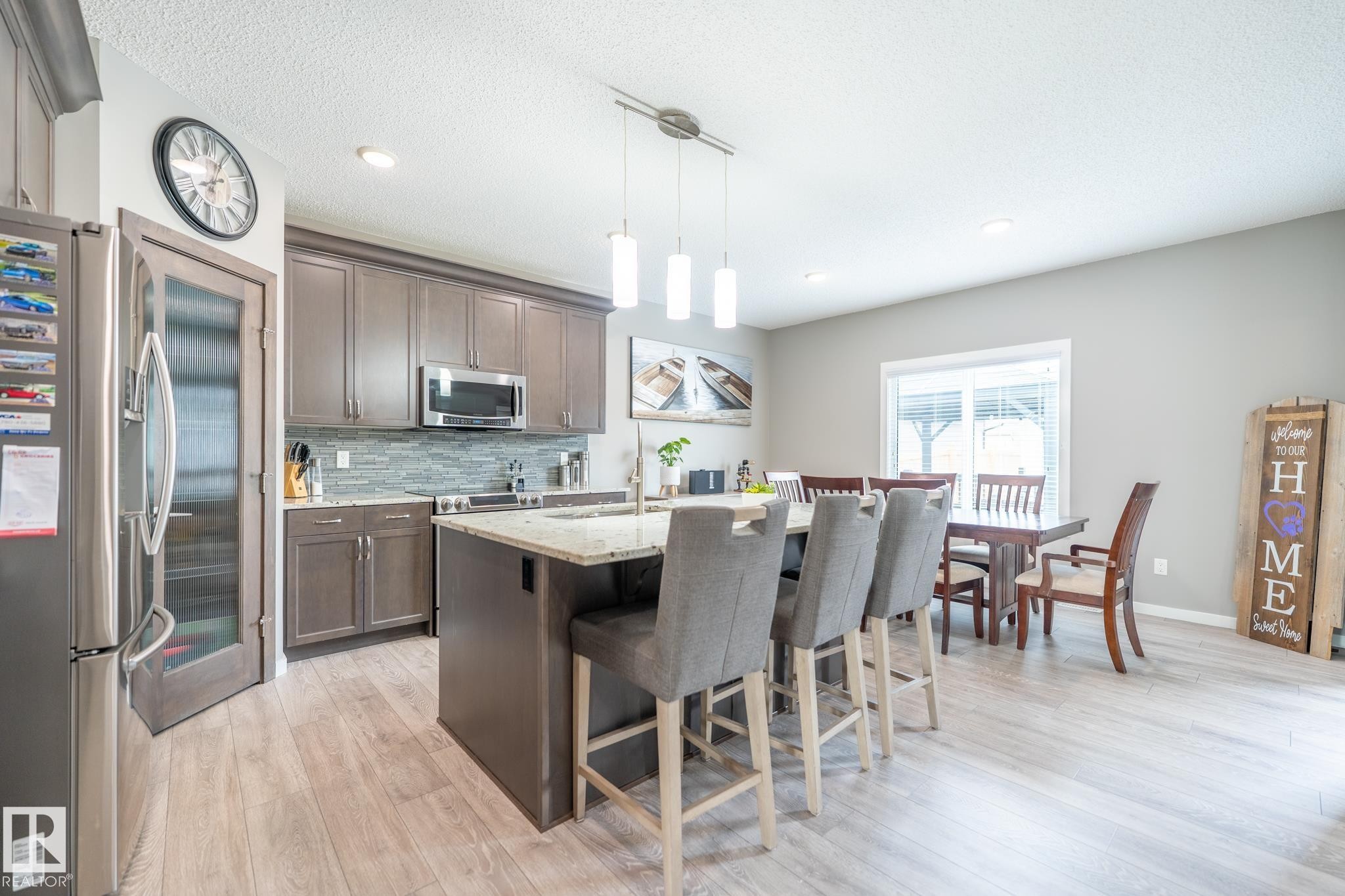 1124 161 Street, Edmonton, AB - Indoor