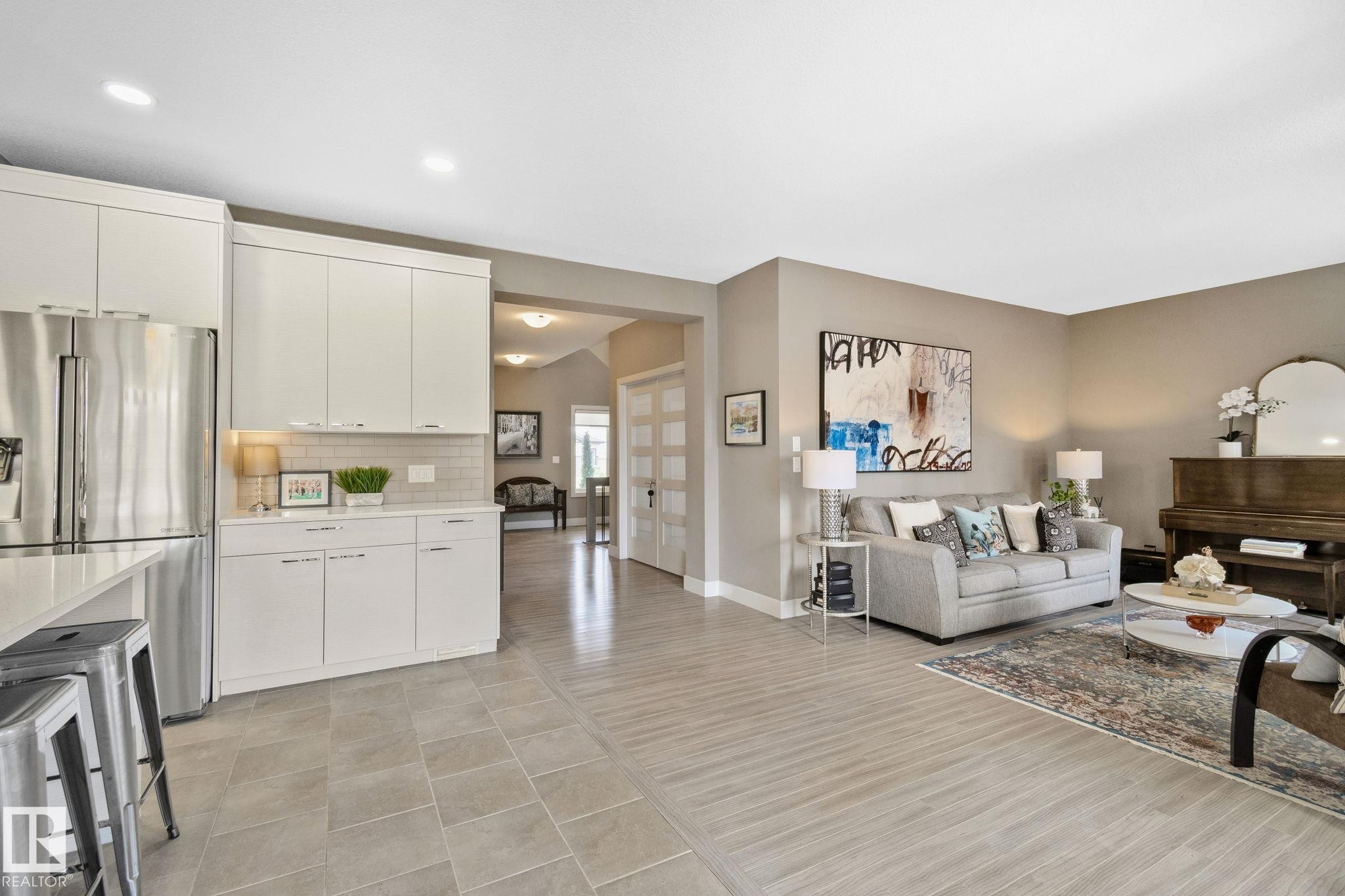 32 Nault Crescent, St. Albert, AB - Indoor