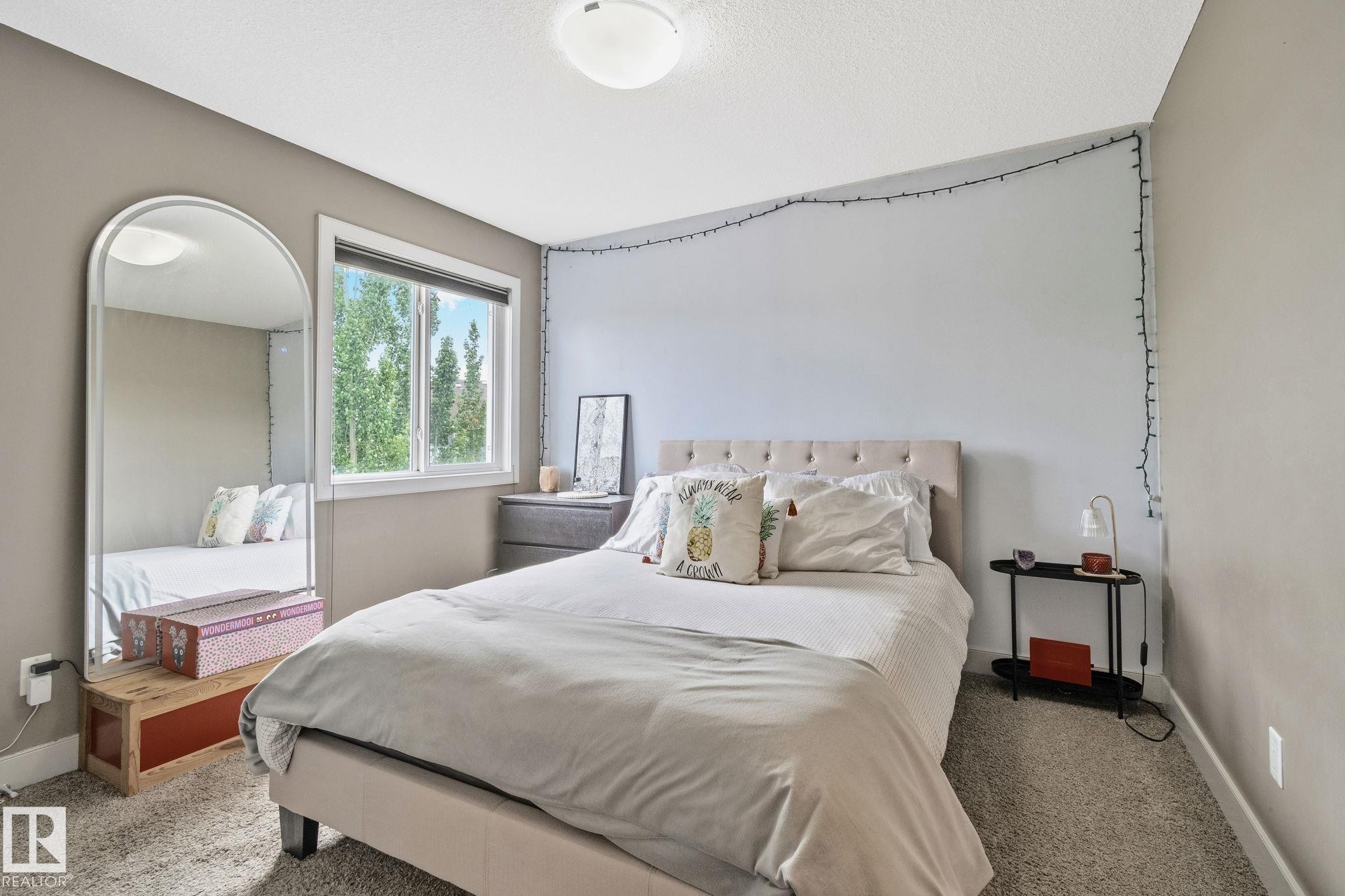 32 Nault Crescent, St. Albert, AB - Indoor Photo Showing Bedroom