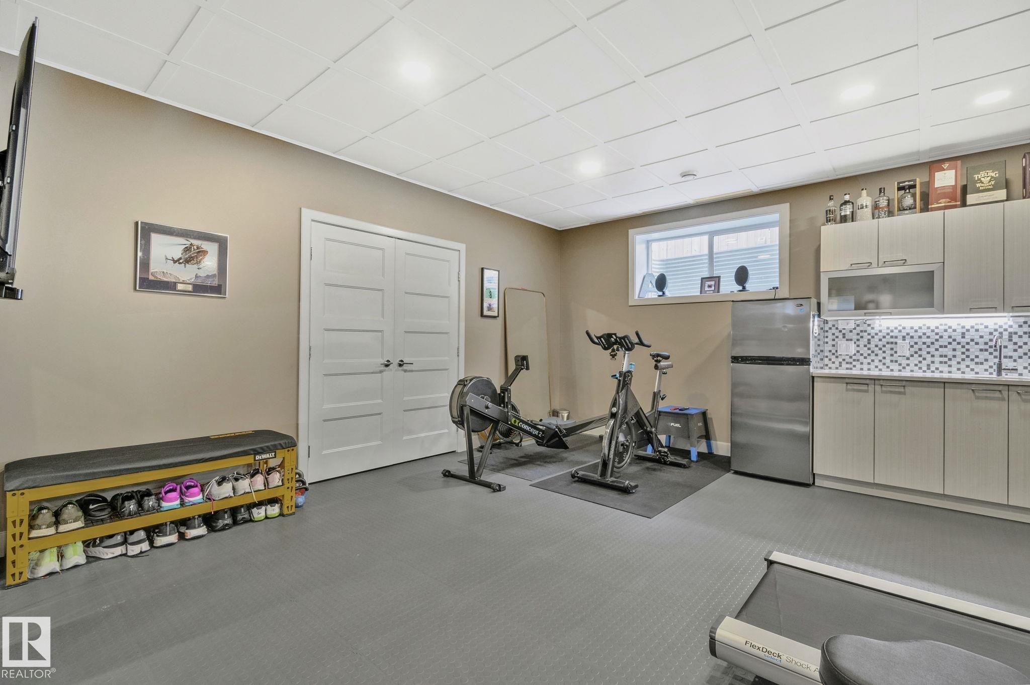 32 Nault Crescent, St. Albert, AB - Indoor Photo Showing Gym Room