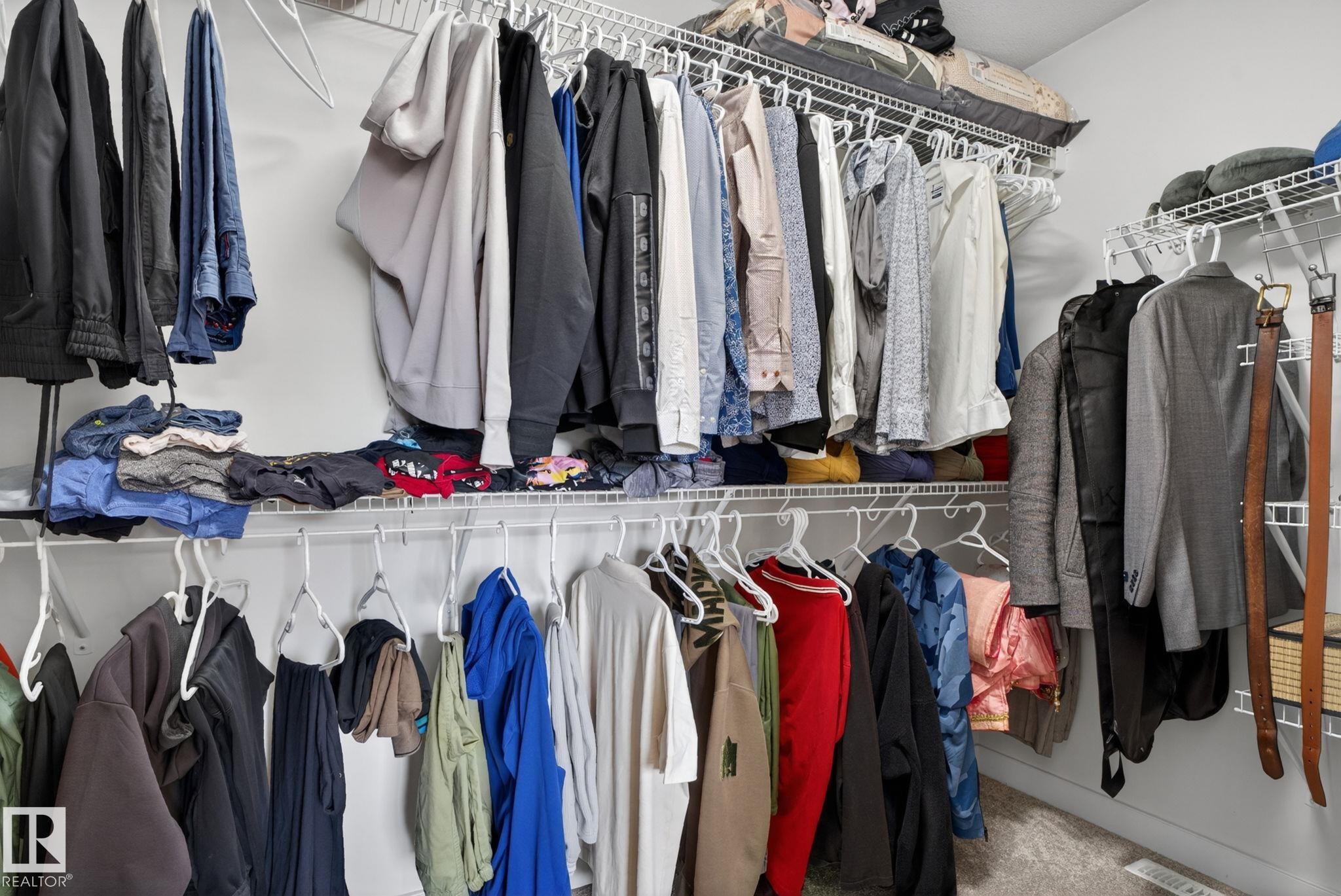 Walk in closet - 704 39 Street, Edmonton, AB