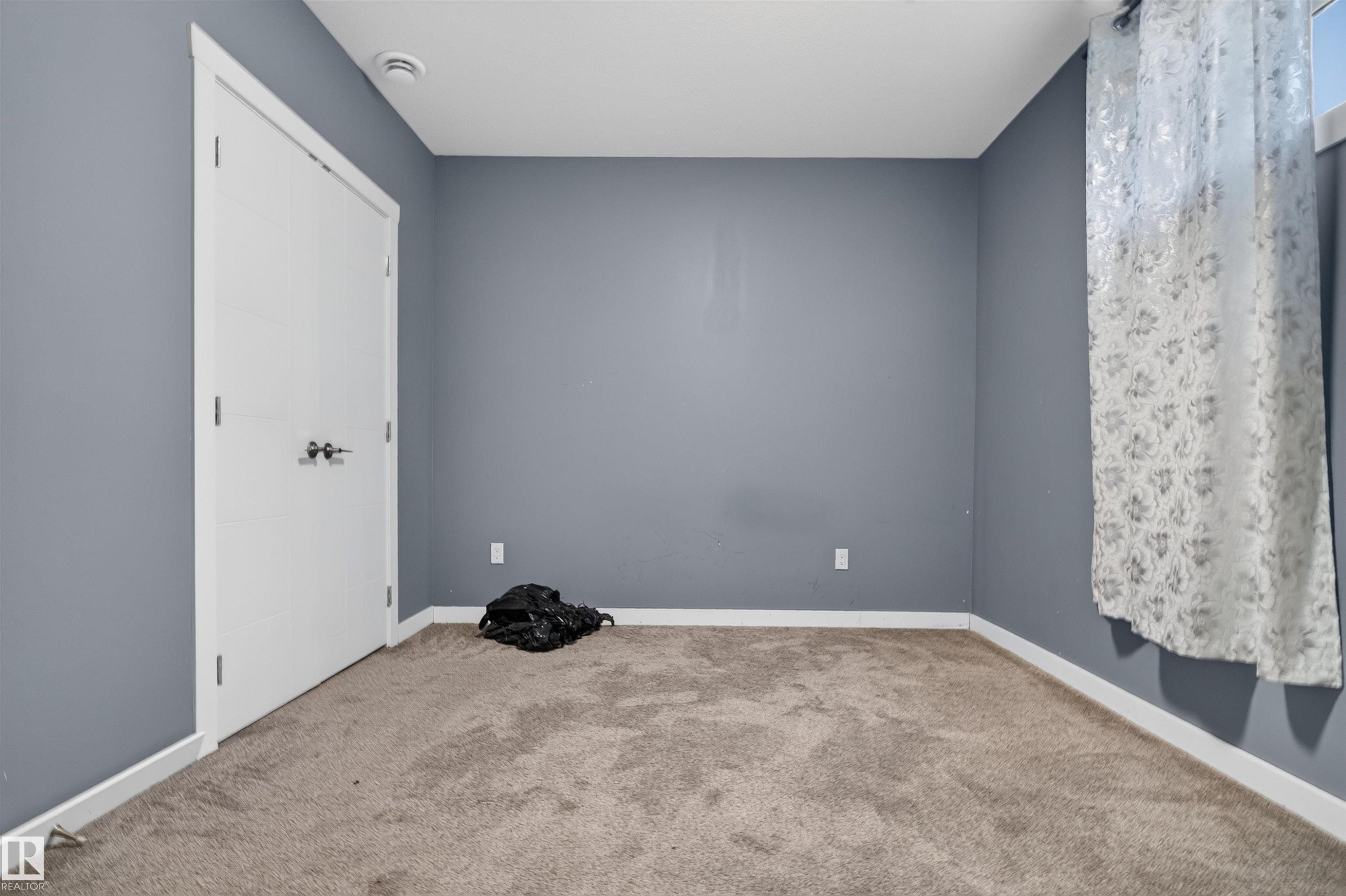 Bedroom - 704 39 Street, Edmonton, AB