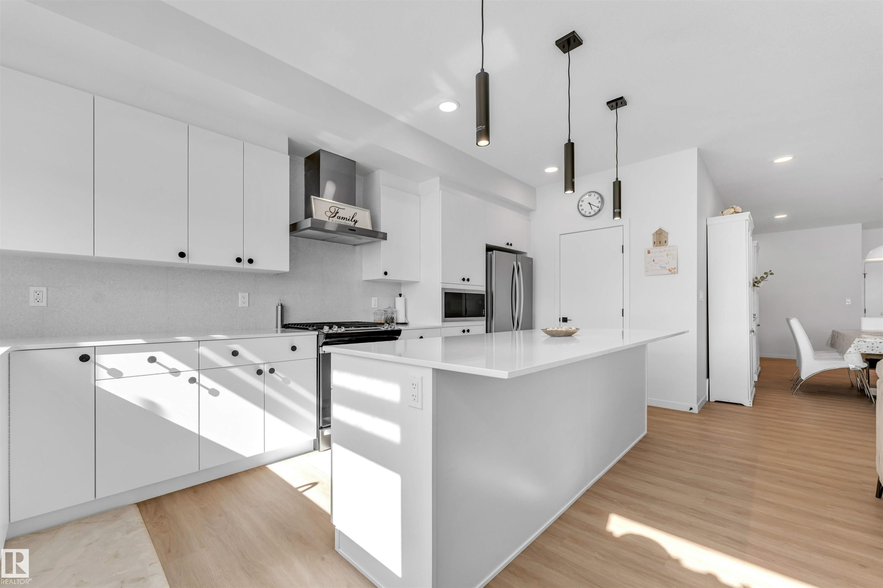 460 33 Street, Edmonton, AB
