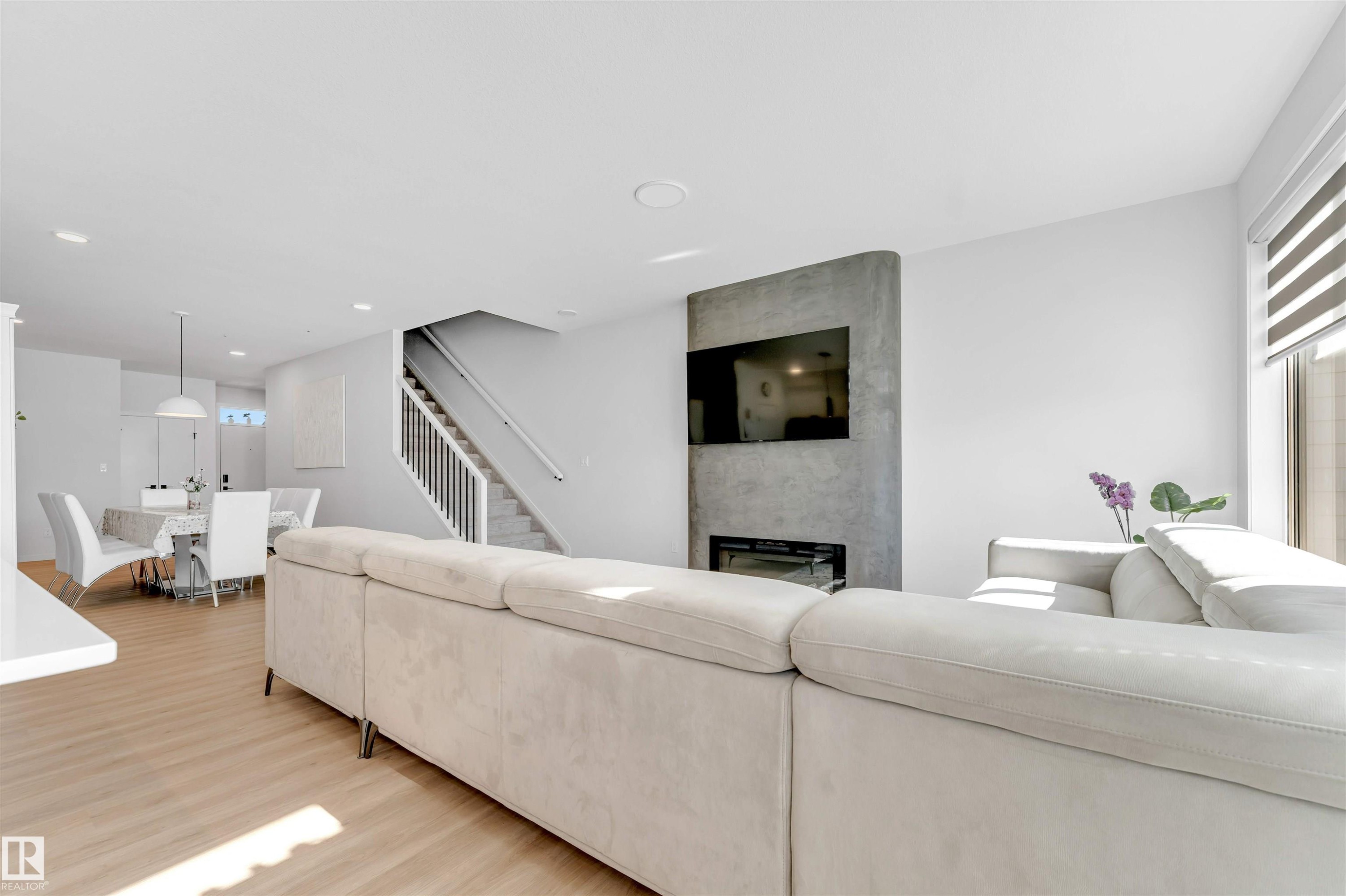 460 33 Street, Edmonton, AB