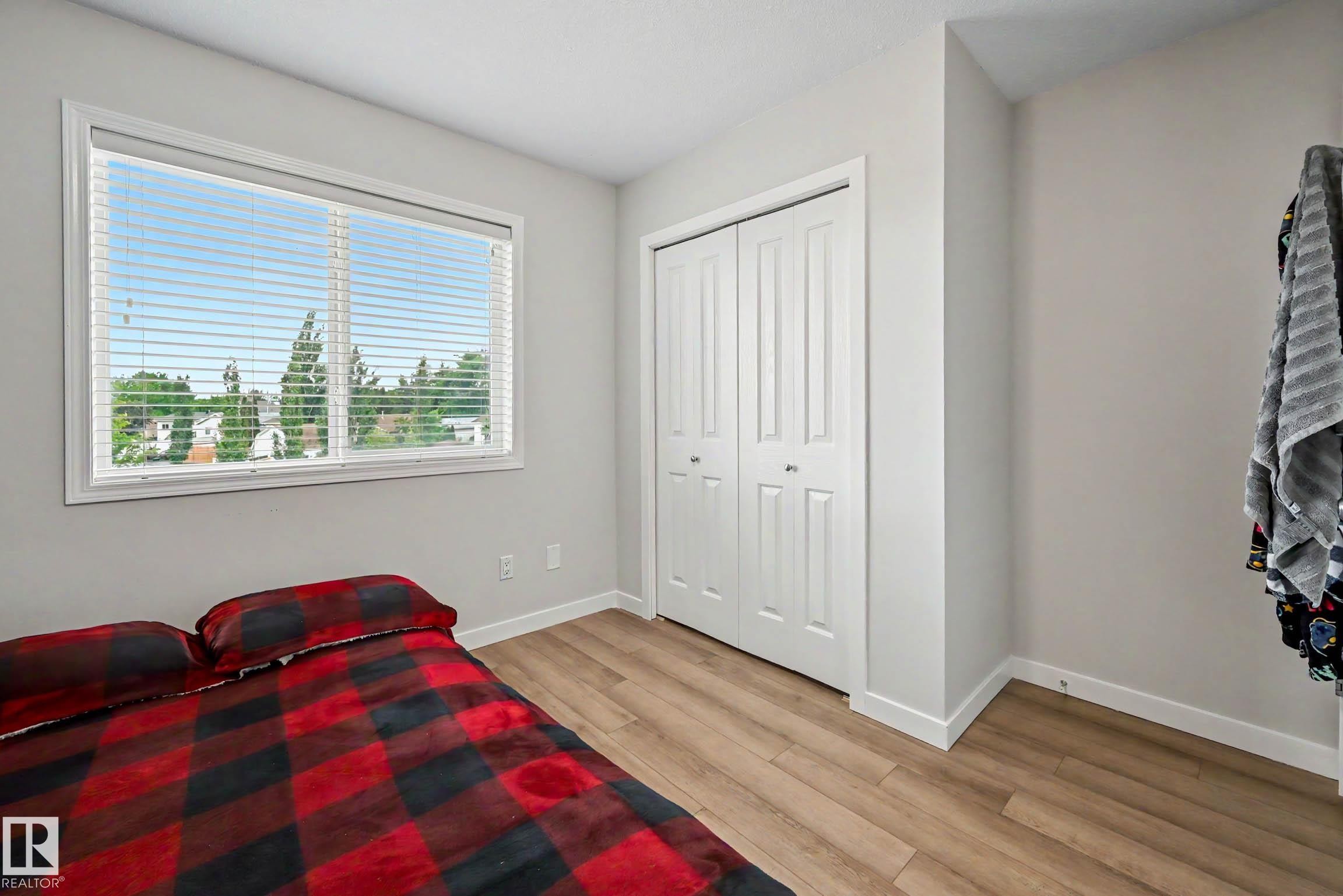 62 Greystone Crescent, Spruce Grove, AB