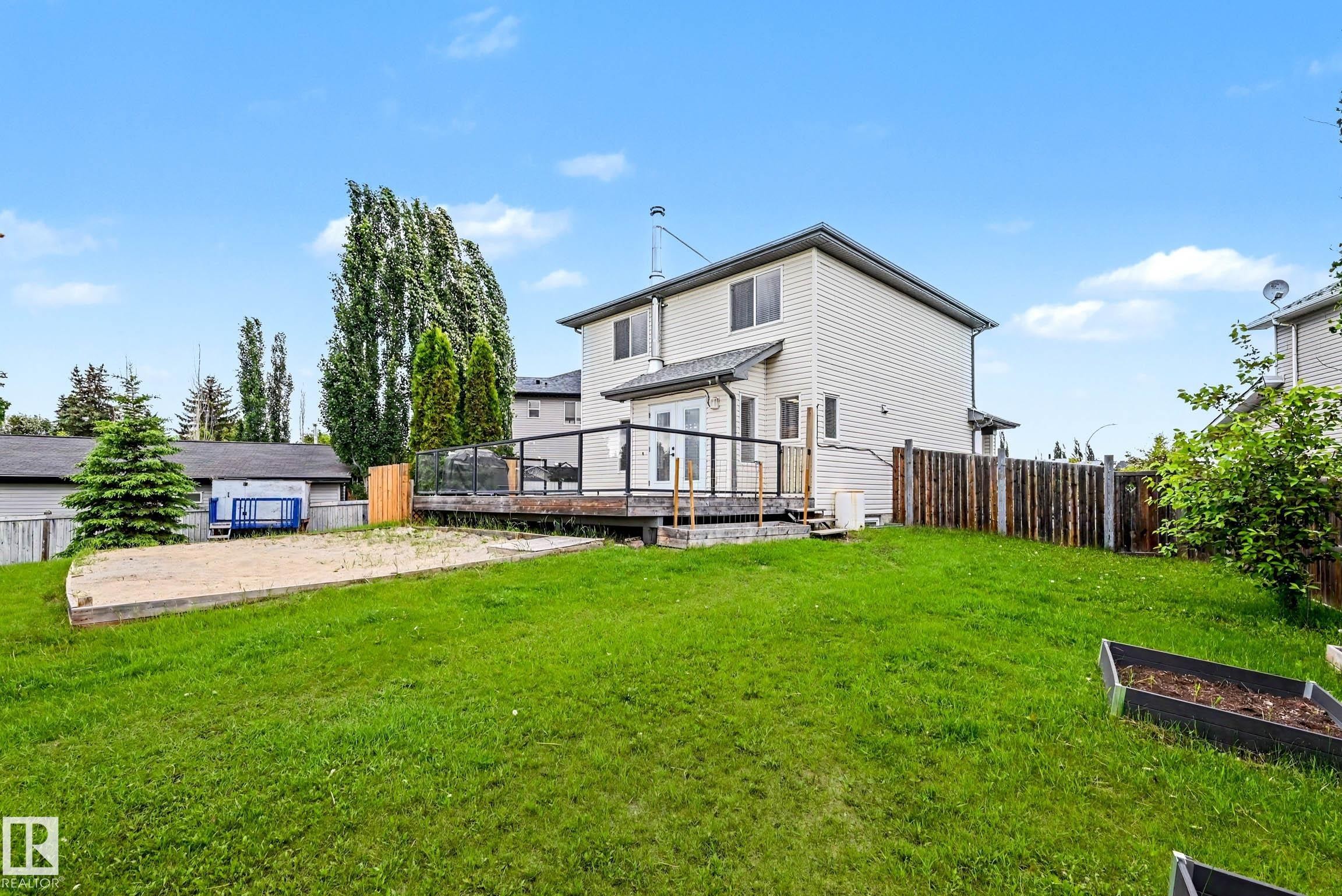 62 Greystone Crescent, Spruce Grove, AB