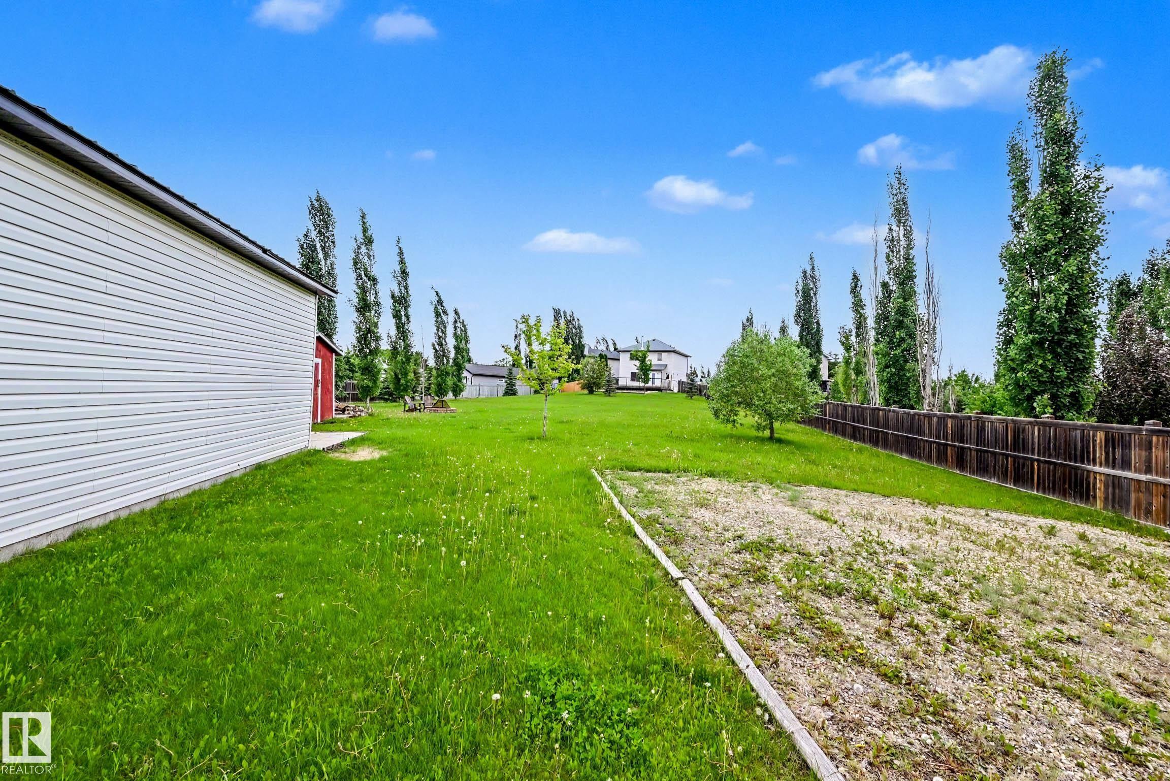 62 Greystone Crescent, Spruce Grove, AB