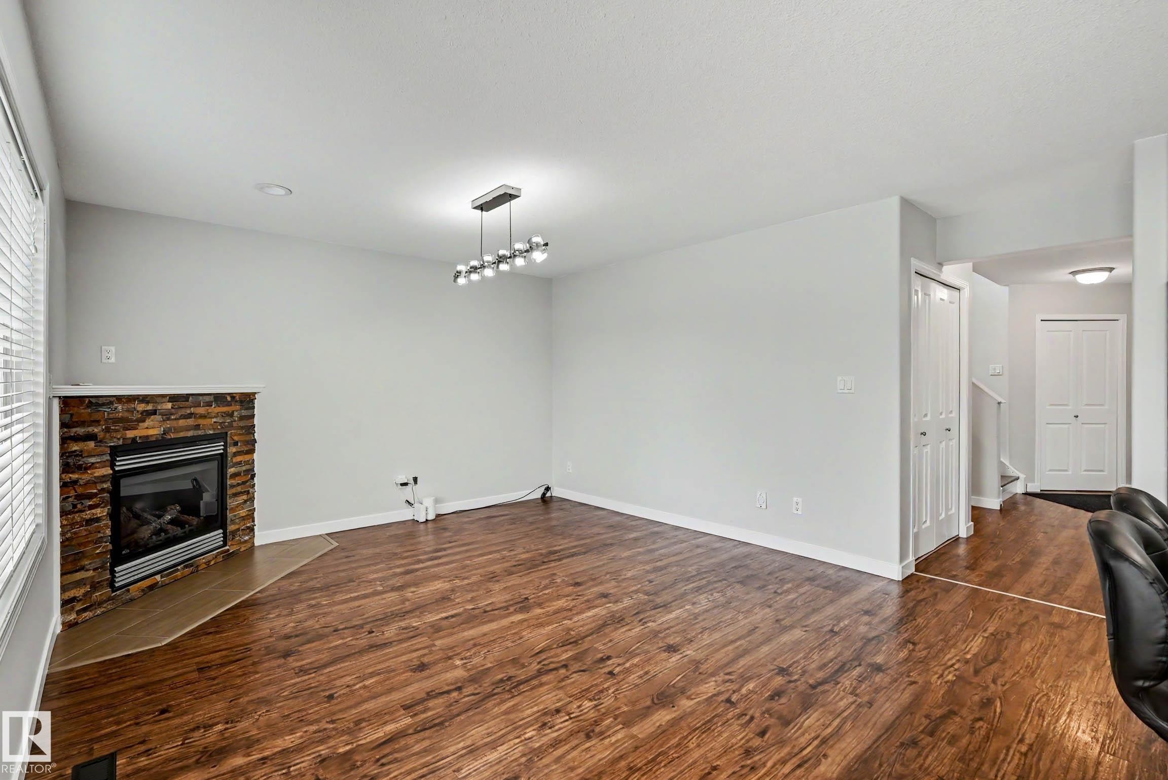 62 Greystone Crescent, Spruce Grove, AB
