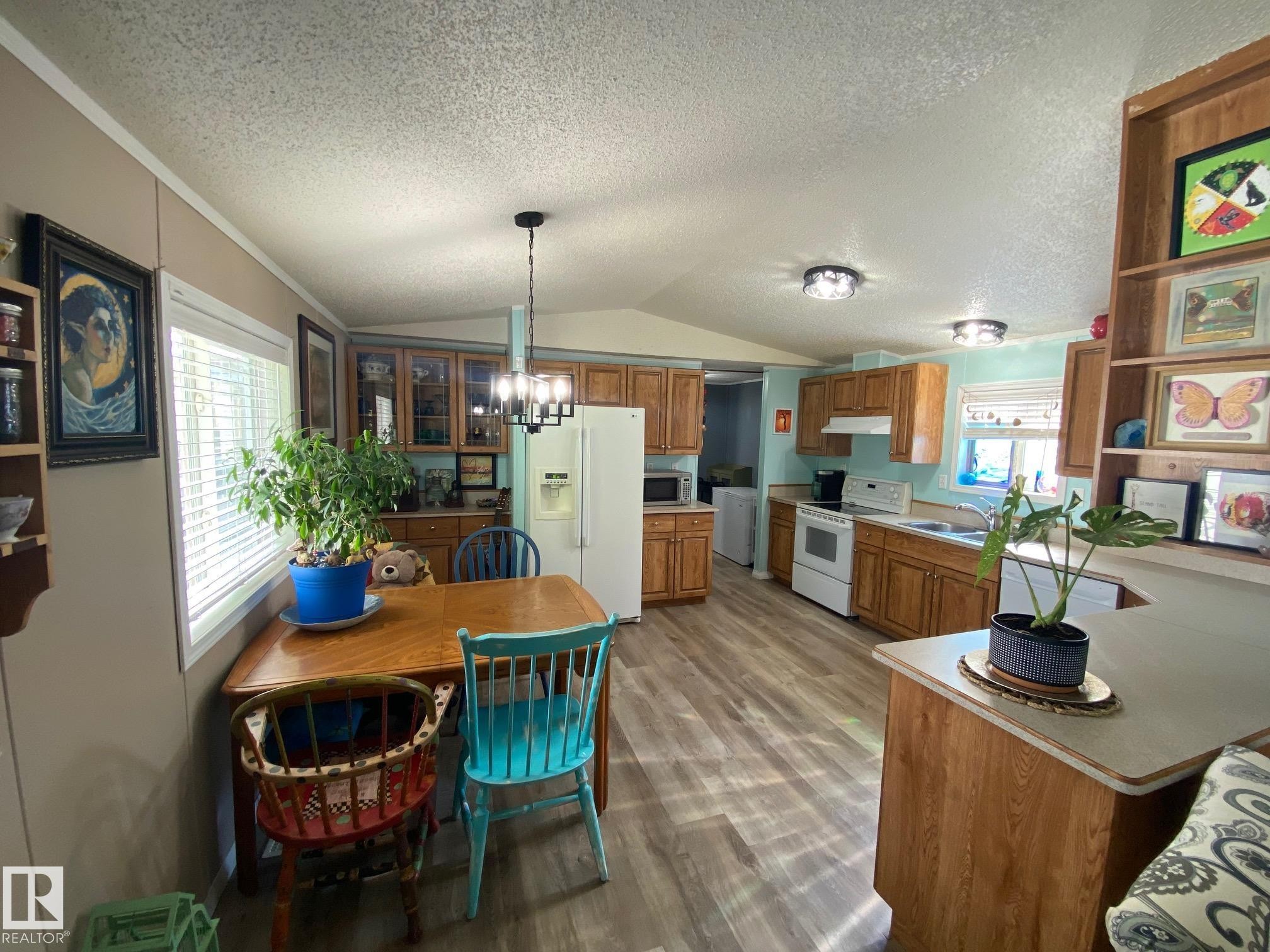 4809 49 Avenue, Wetaskiwin, AB