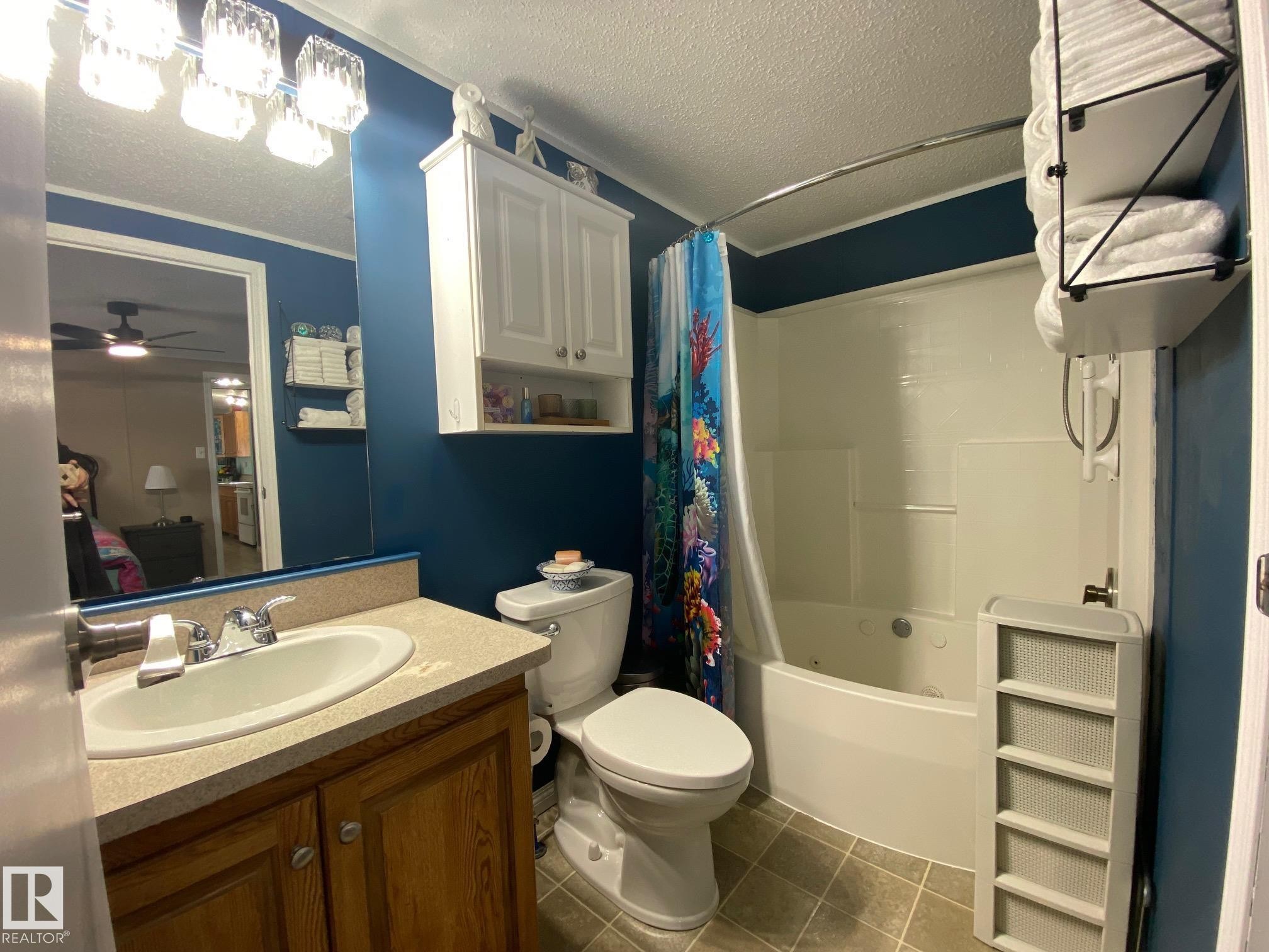 4809 49 Avenue, Wetaskiwin, AB