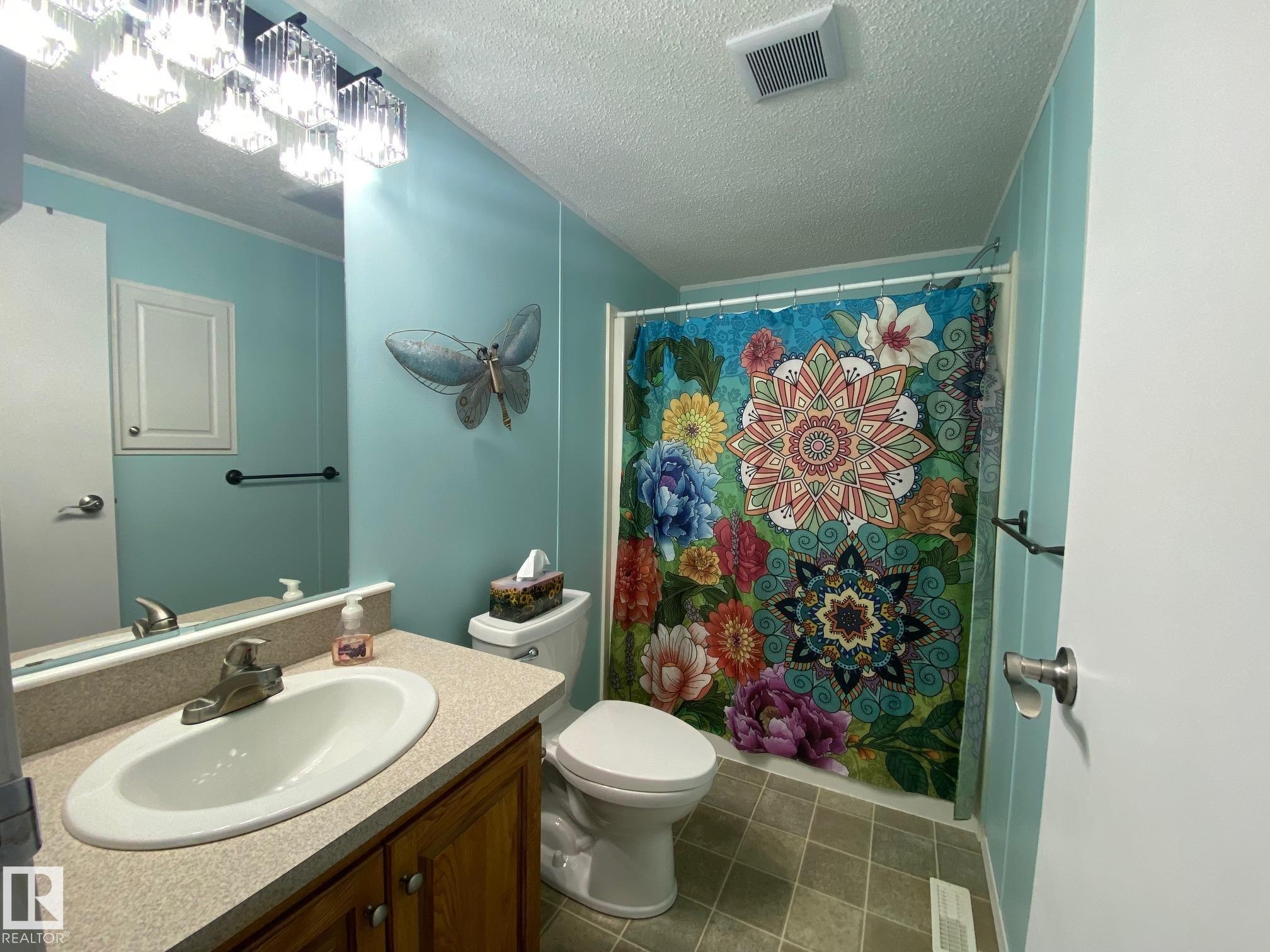 4809 49 Avenue, Wetaskiwin, AB