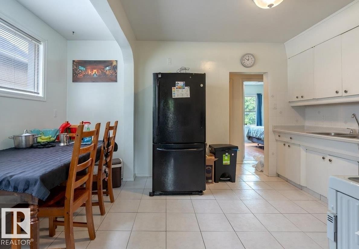11432 84 Street, Edmonton, AB