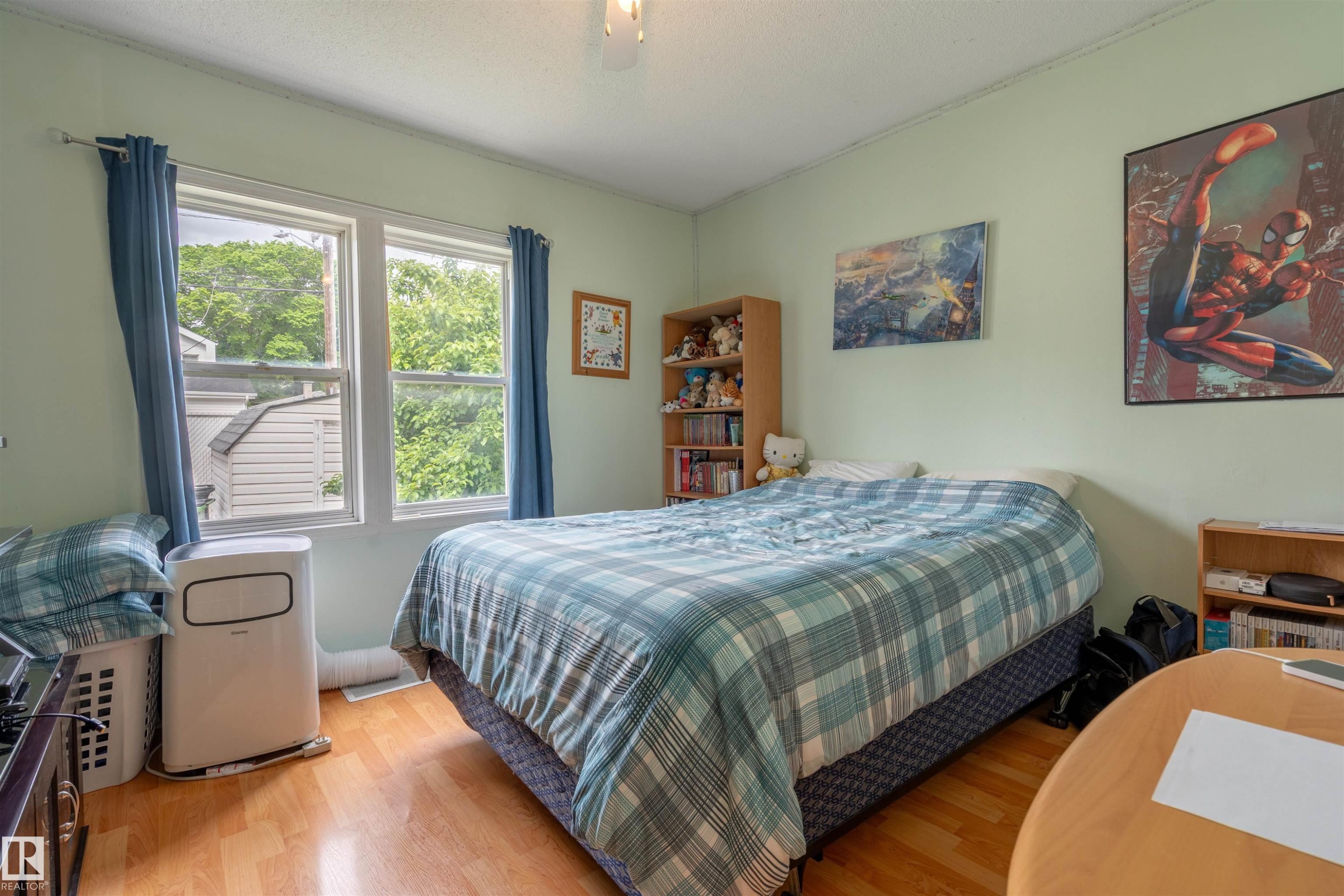 11432 84 Street, Edmonton, AB
