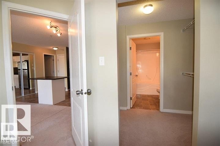 2122 320 Clareview Station Drive, Edmonton, AB