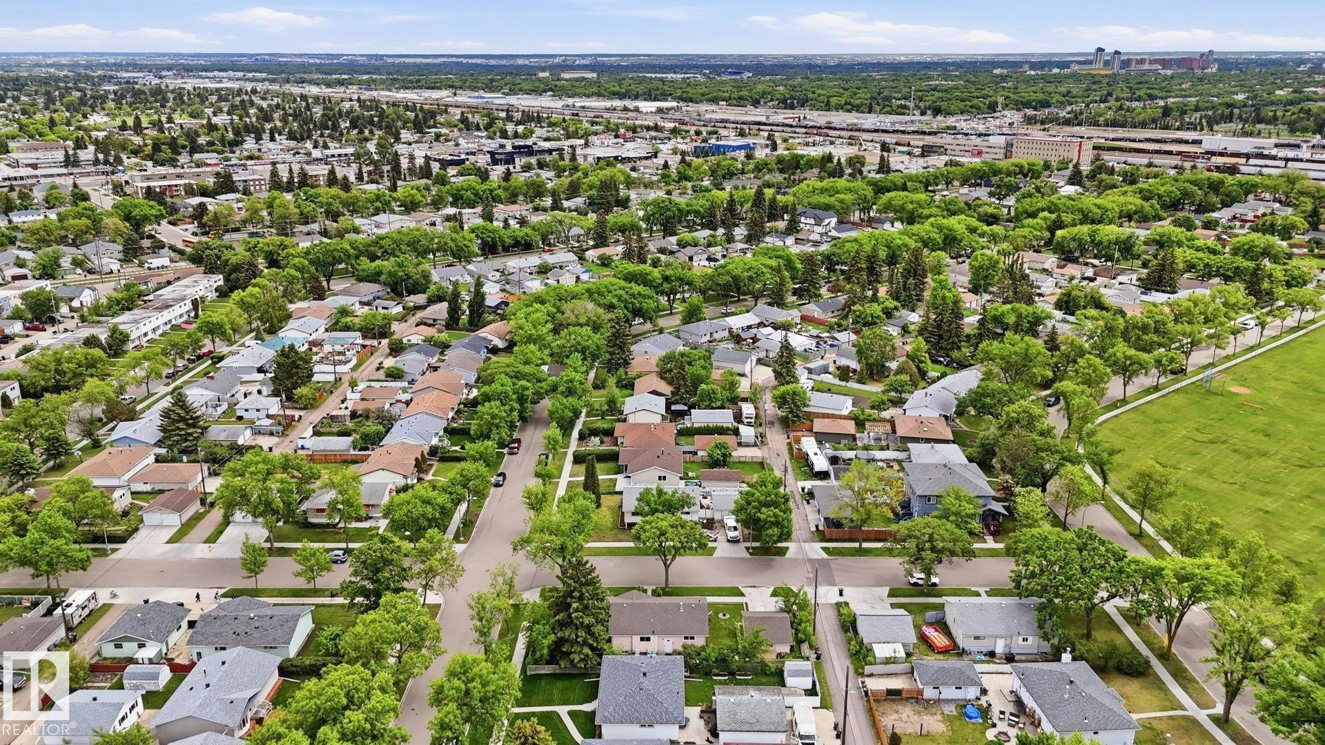 Aerial view - 13008 105 Street Nw, Edmonton, AB - Outdoor With View