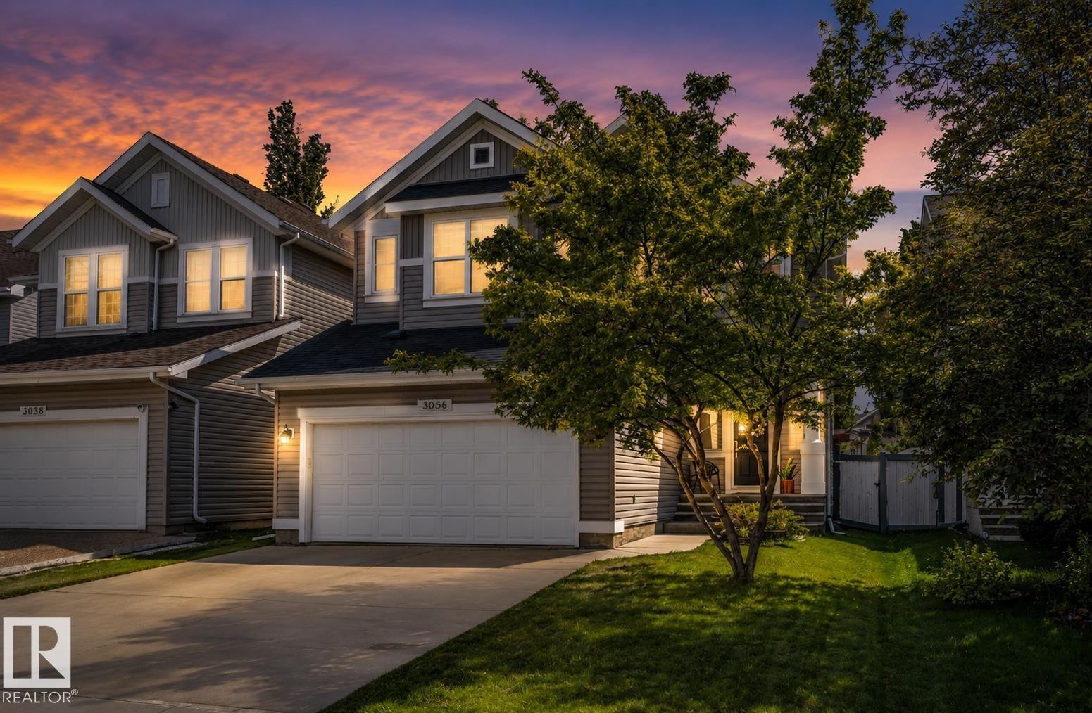 3056 Spence Wynd Sw, Edmonton, AB - Outdoor With Facade