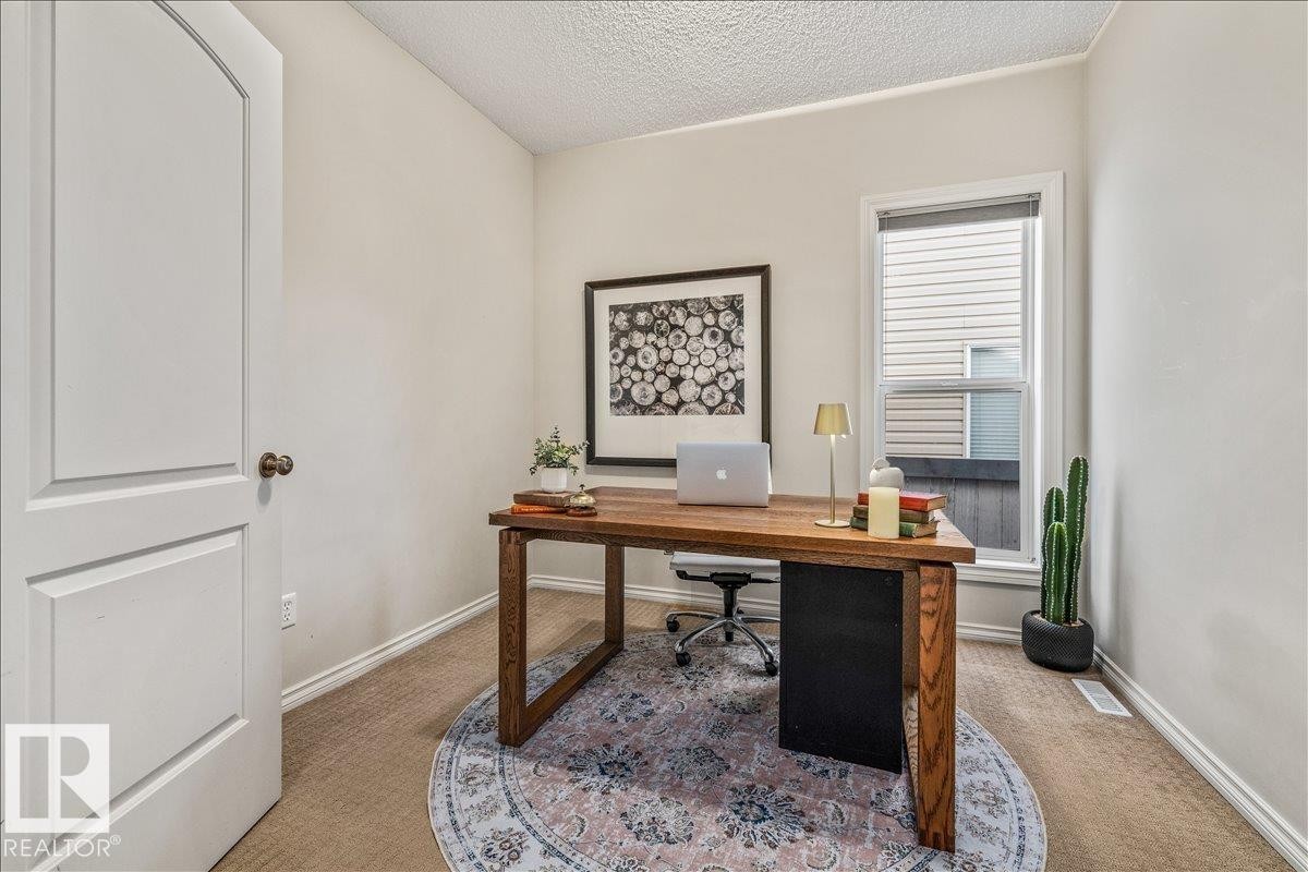 3056 Spence Wynd Sw, Edmonton, AB - Indoor Photo Showing Office
