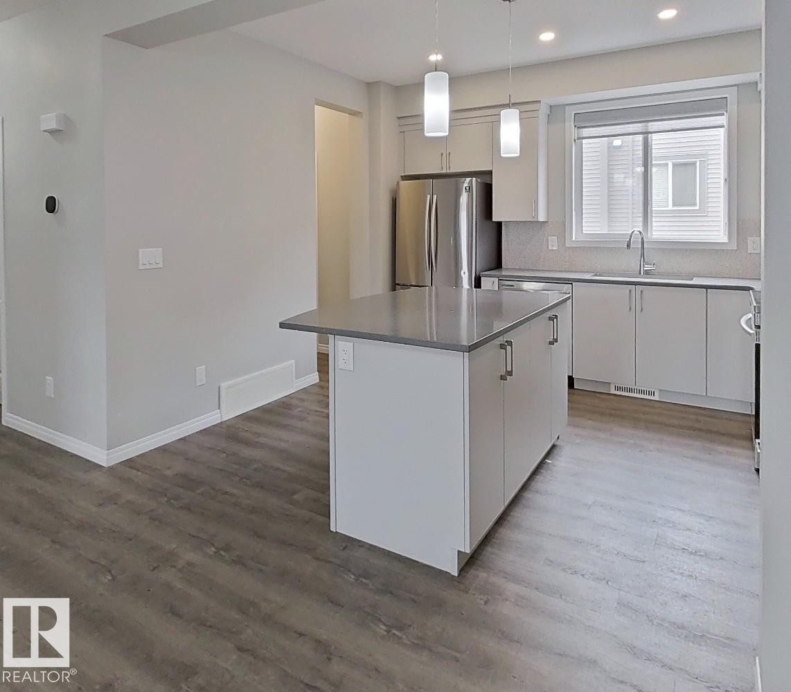 54 2072 Wonnacott Way, Edmonton, AB