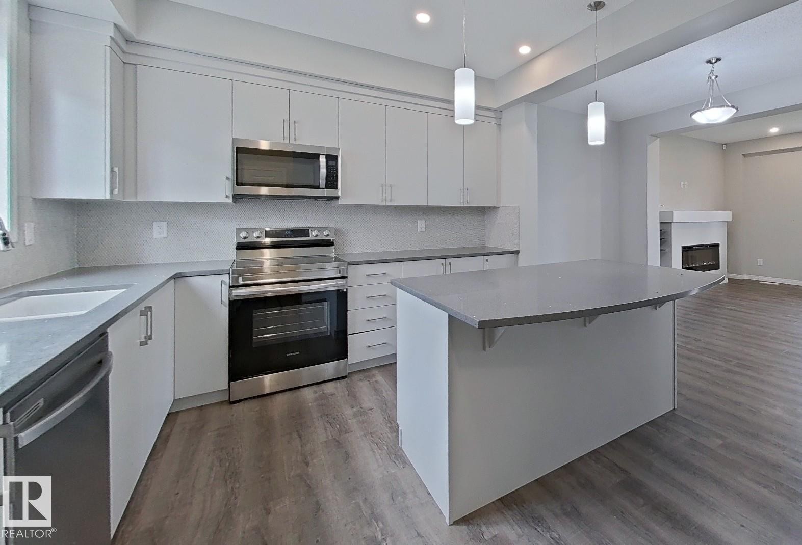 54 2072 Wonnacott Way, Edmonton, AB