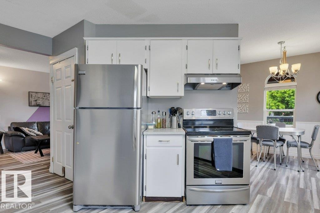 4405 51St, Wetaskiwin, AB