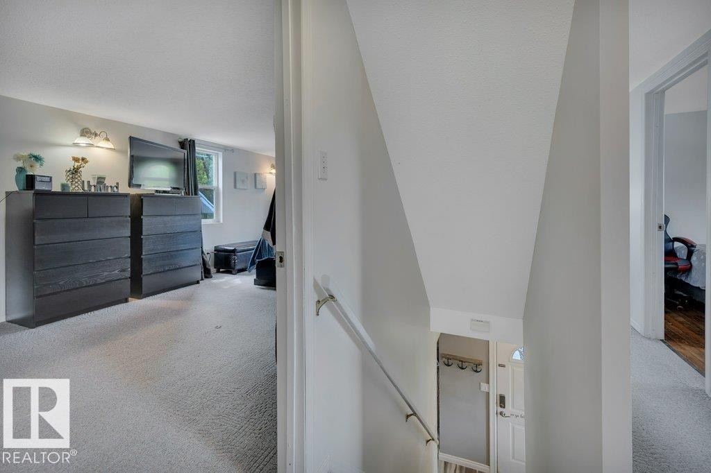 4405 51St, Wetaskiwin, AB