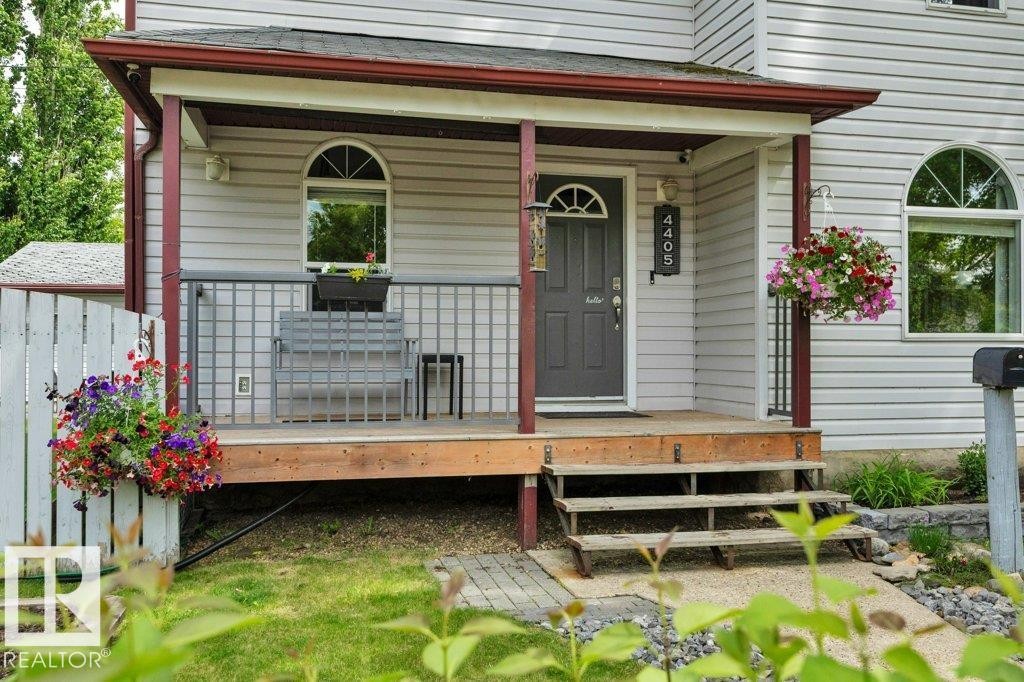 4405 51St, Wetaskiwin, AB