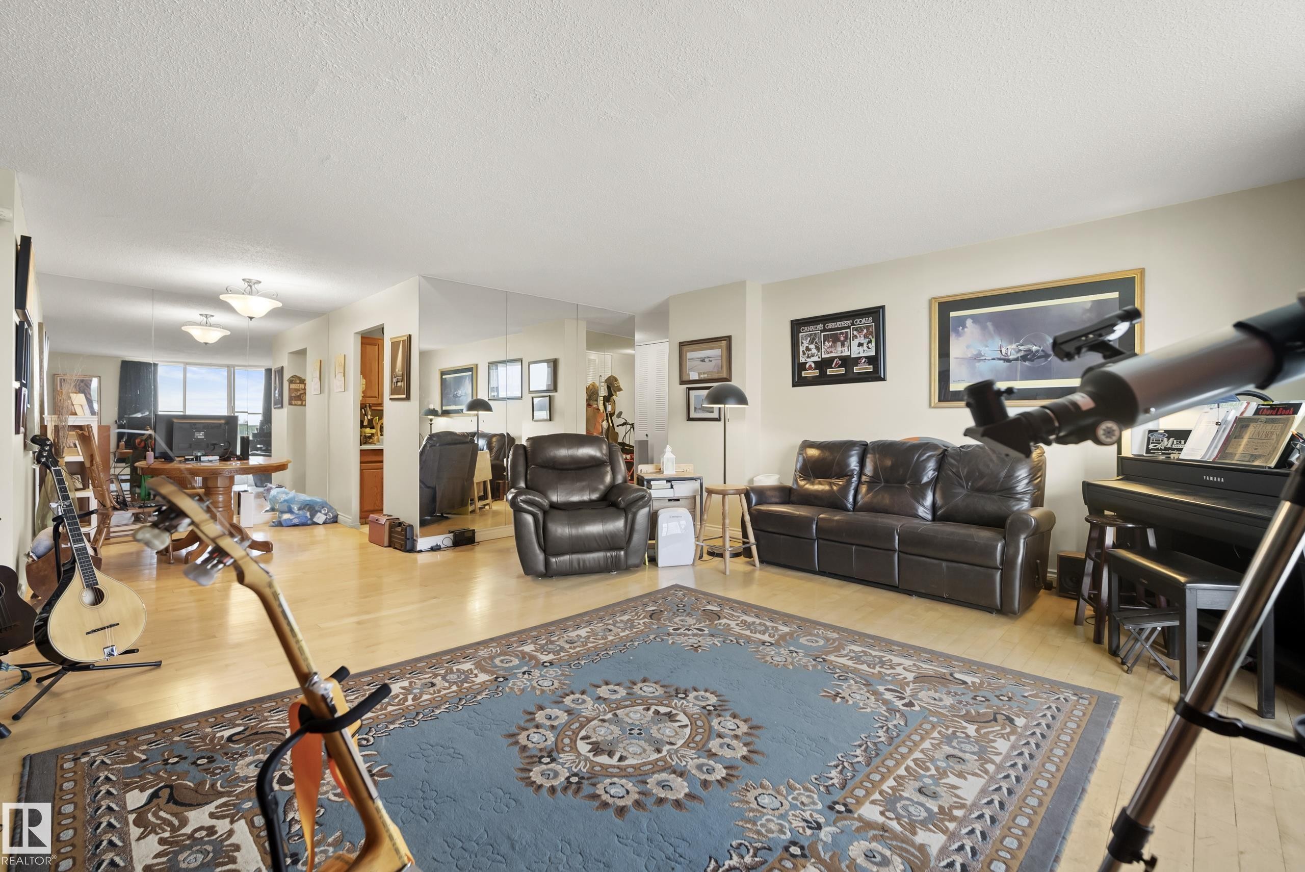 906 12141 Jasper Avenue, Edmonton, AB