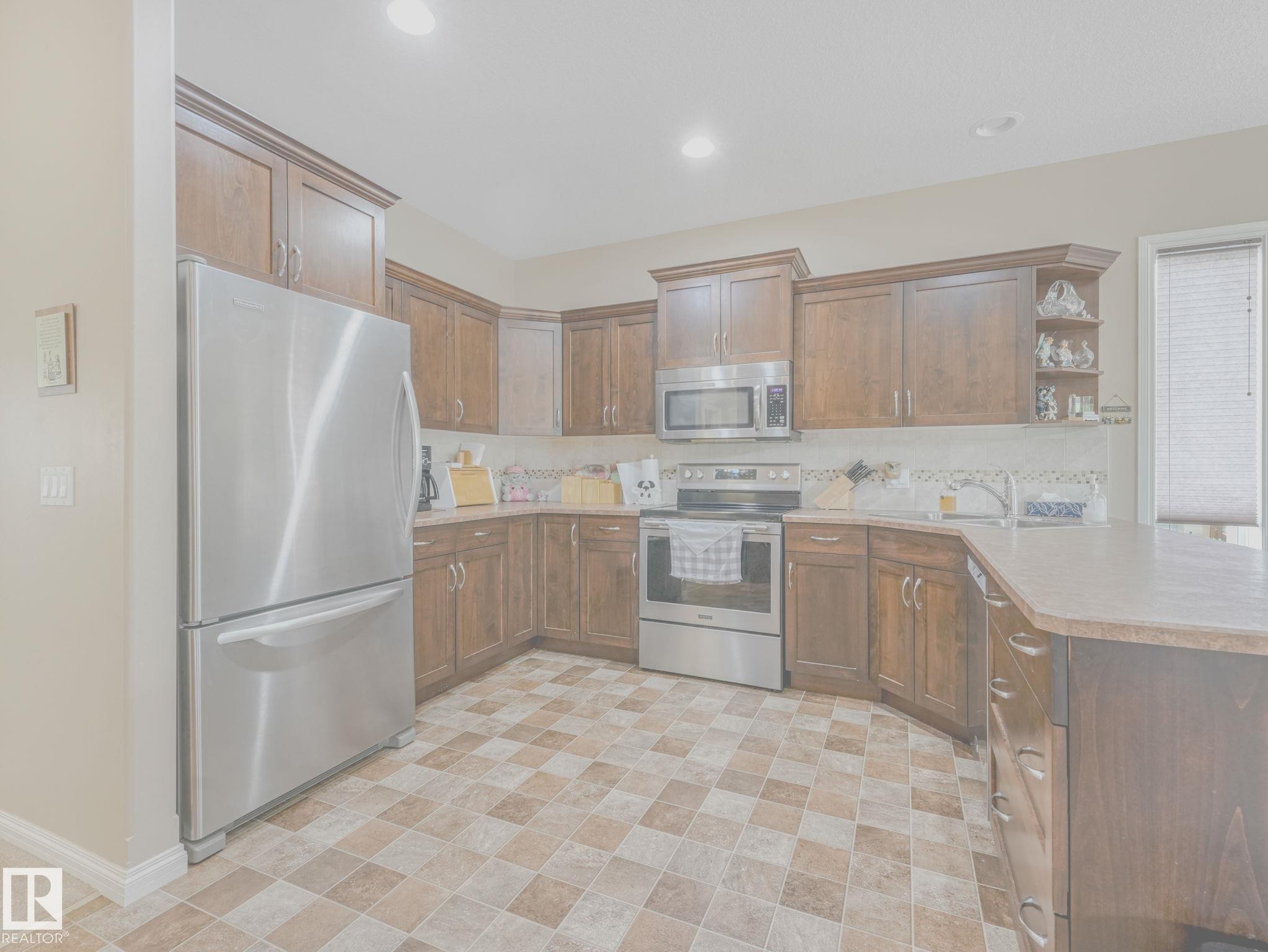 16 Wade Avenue, Leduc, AB